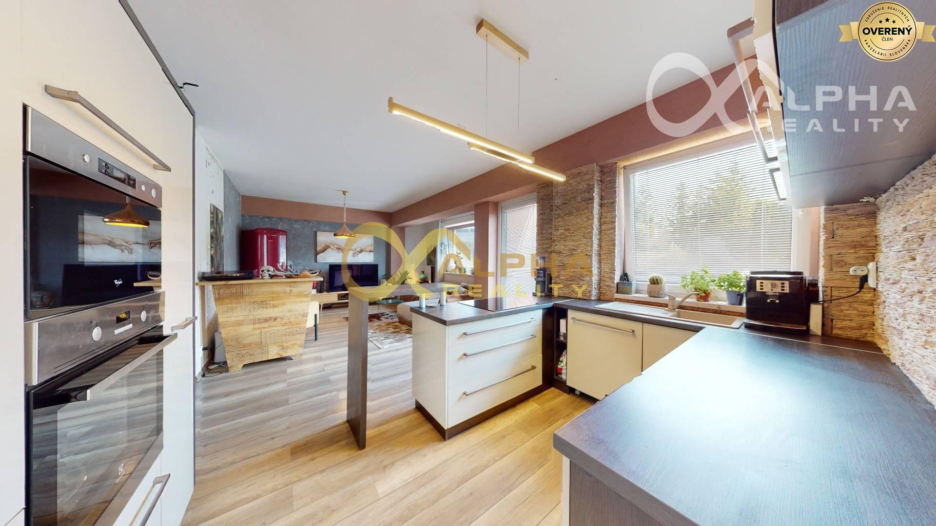 EXKLUZÍVNE 3 izbový byt s terasou, Spišská Nová Ves