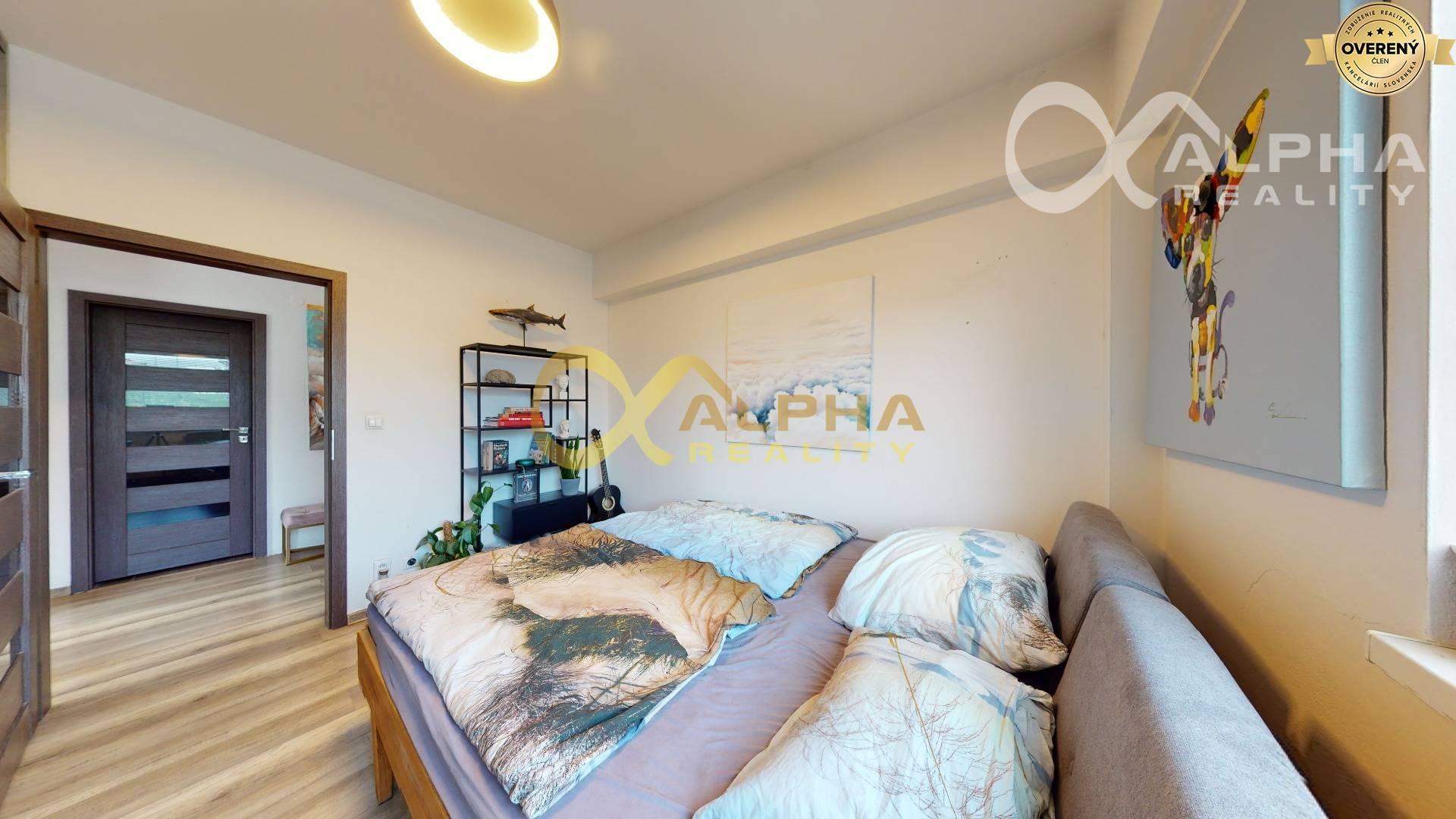 EXKLUZÍVNE 3 izbový byt s terasou, Spišská Nová Ves