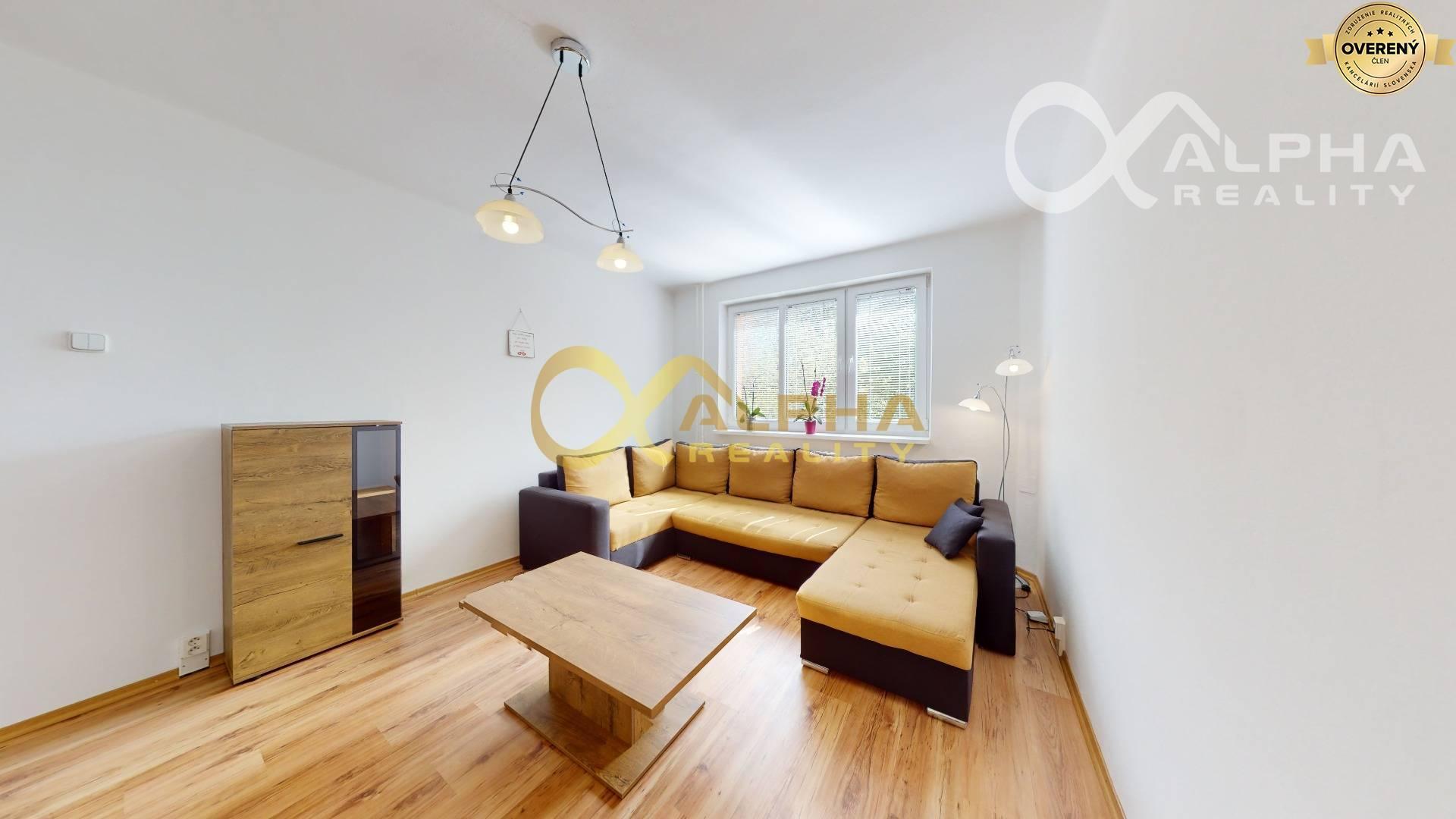 EXKLUZÍVNE 2 izbový byt s loggiou, sídlisko Tarča, Spišská Nová Ves