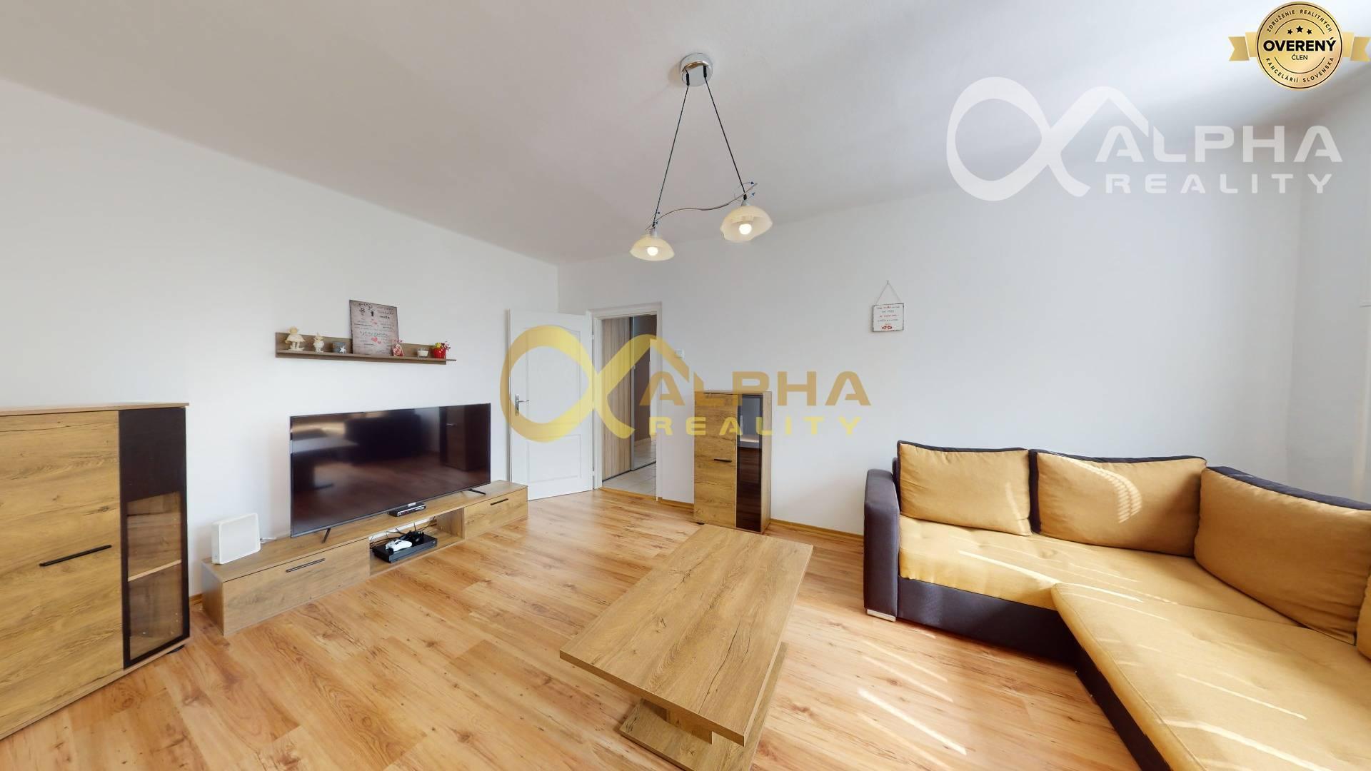 EXKLUZÍVNE 2 izbový byt s loggiou, sídlisko Tarča, Spišská Nová Ves