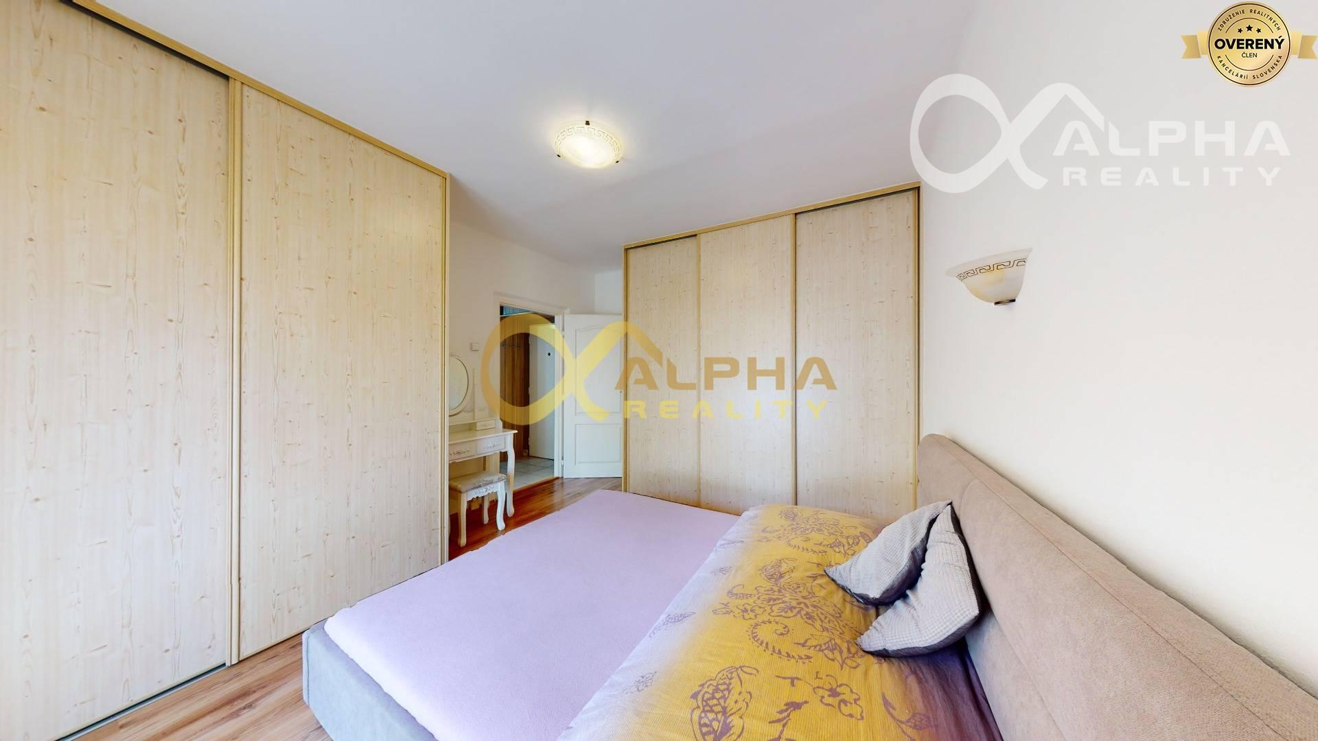 EXKLUZÍVNE 2 izbový byt s loggiou, sídlisko Tarča, Spišská Nová Ves