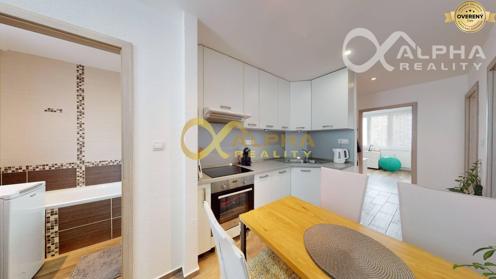 EXKLUZÍVNE 3 izbový byt, sídlisko Mier, Spišská Nová Ves