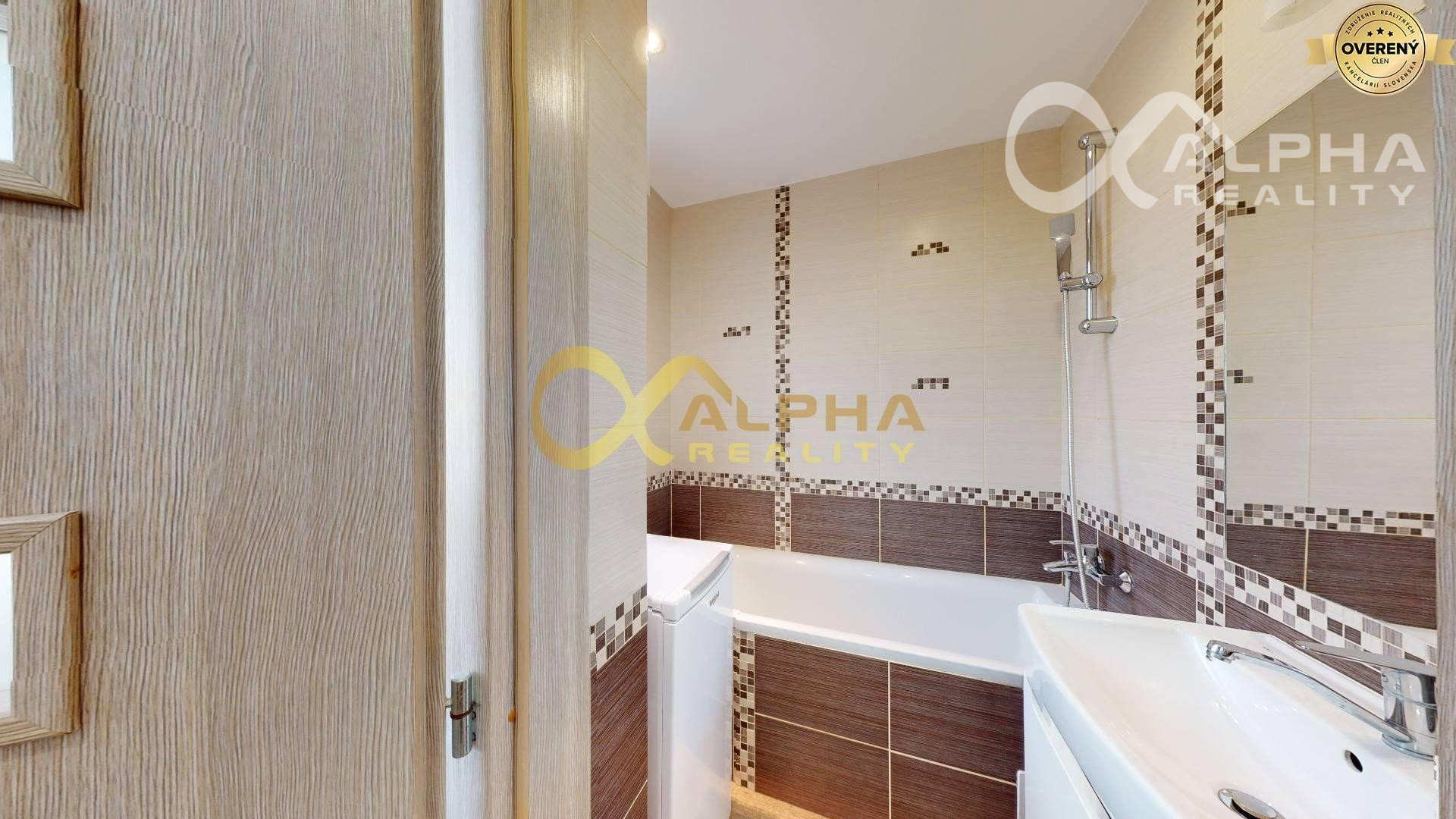 EXKLUZÍVNE 3 izbový byt, sídlisko Mier, Spišská Nová Ves