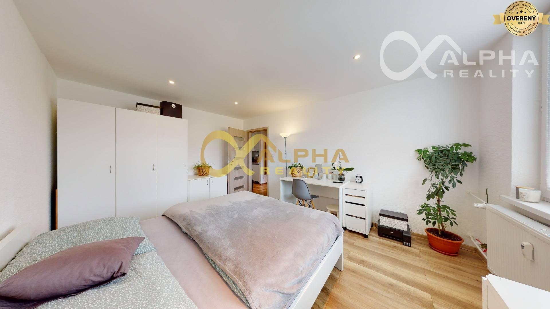 EXKLUZÍVNE 3 izbový byt, sídlisko Mier, Spišská Nová Ves