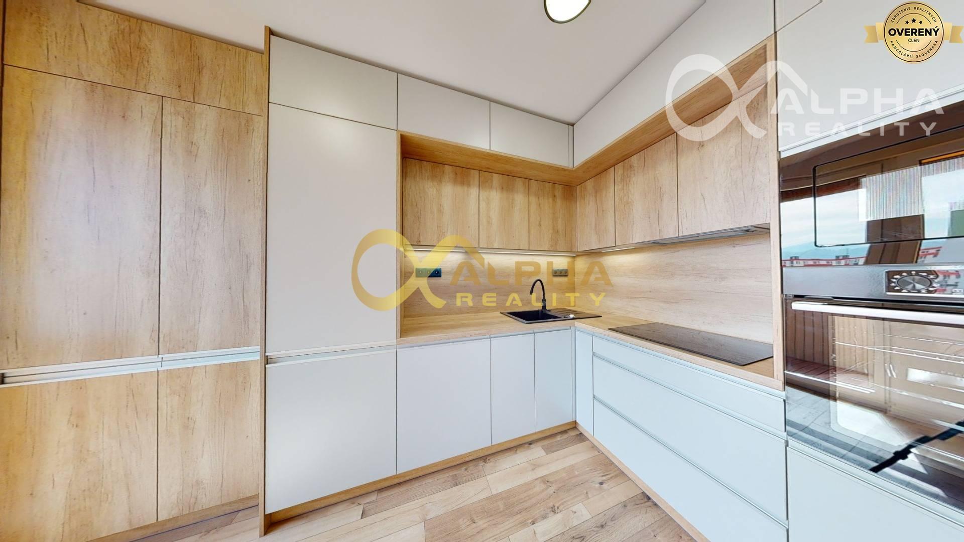 EXKLUZÍVNE 3i byt po kompletnej rekonštrukcii, sídl. Západ, Sp.N.Ves