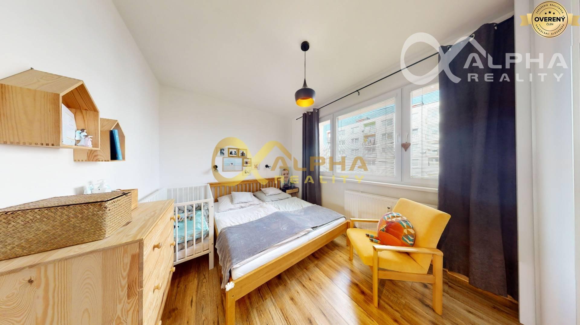 EXKLUZÍVNE 2 izbový byt s loggiou, sídl. Západ, Spišská Nová Ves