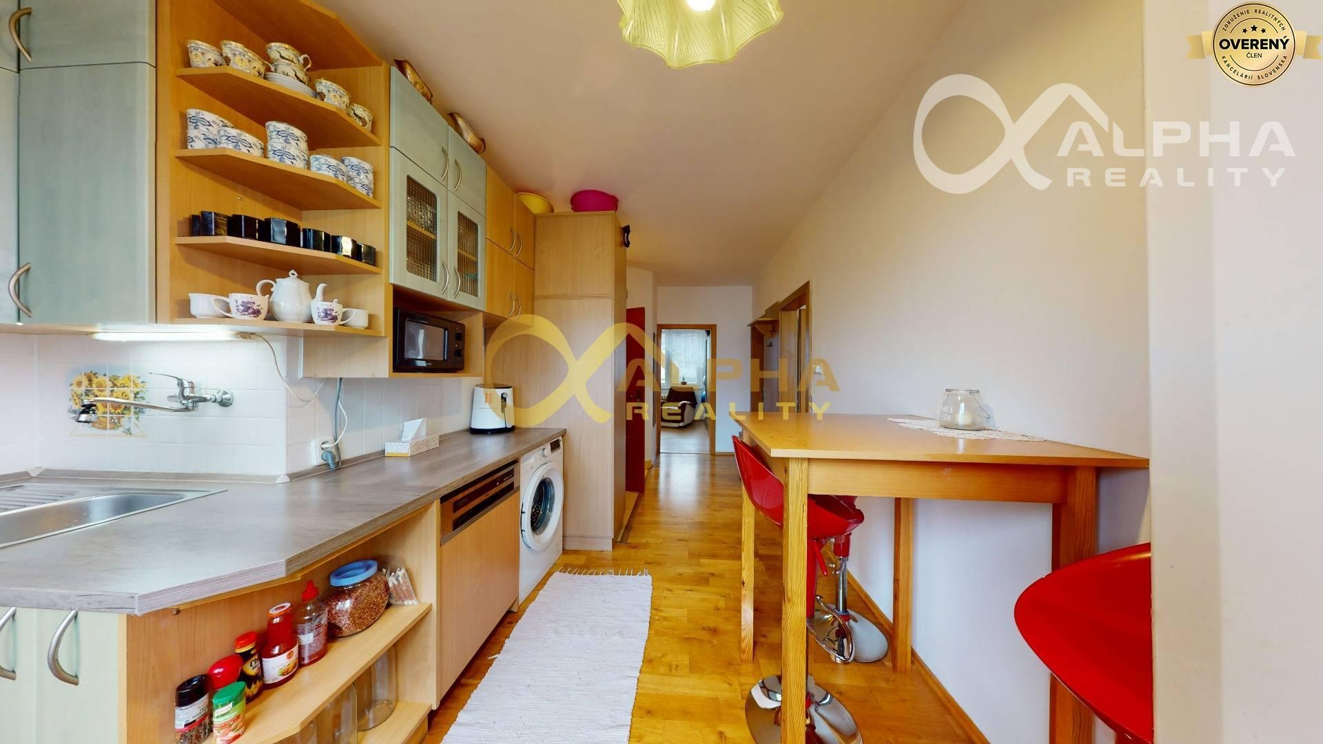 3 izbový byt s loggiou, sídlisko Tarča, Spišská Nová Ves