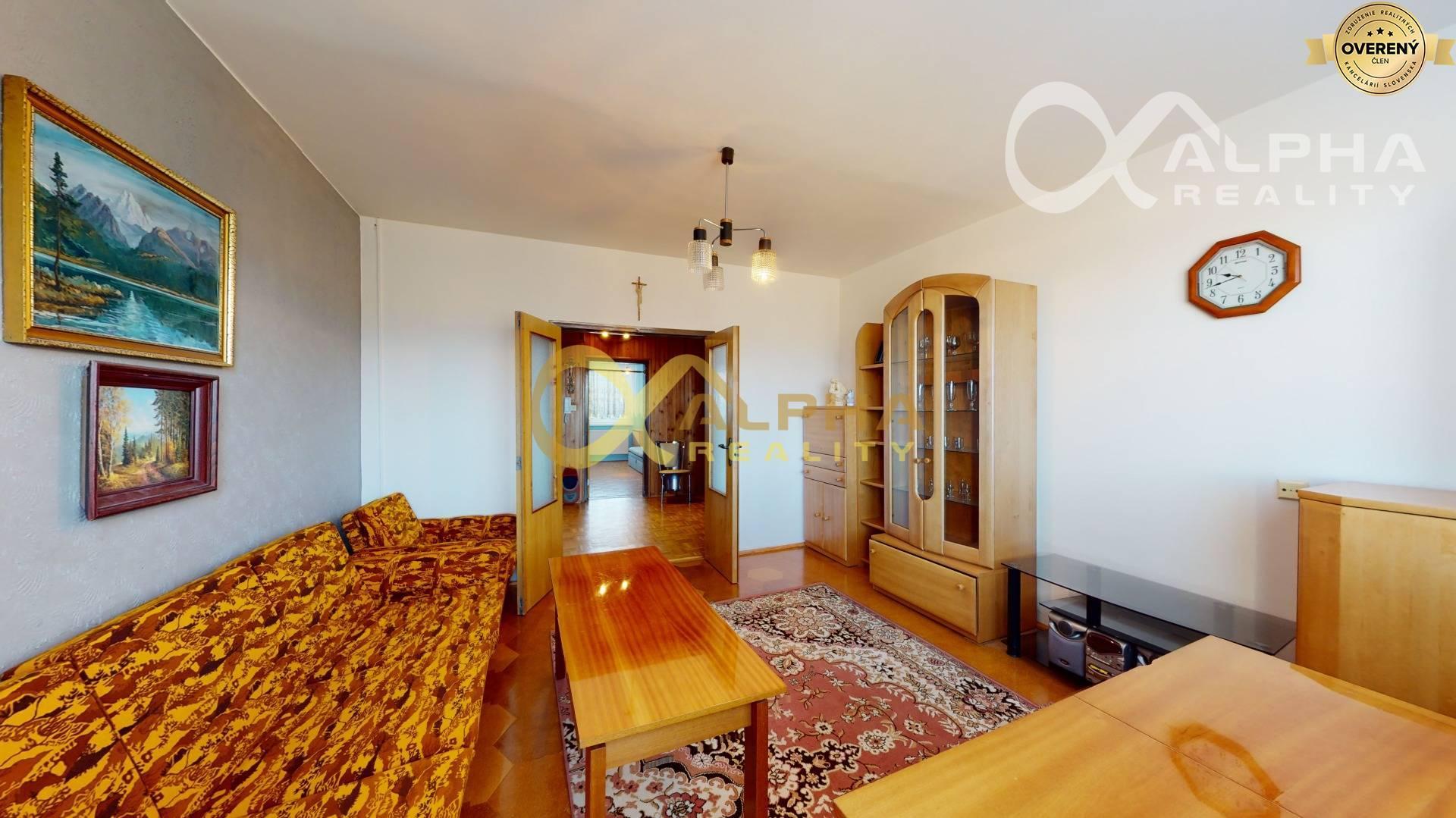 EXKLUZÍVNE 4 izbový byt s loggiou, sídlisko Mier, Spišská Nová Ves