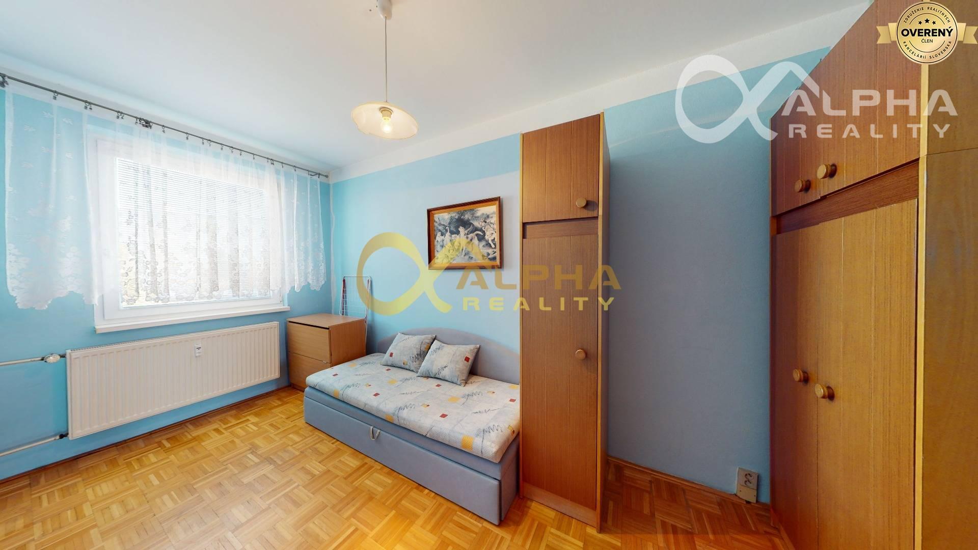 EXKLUZÍVNE 4 izbový byt s loggiou, sídlisko Mier, Spišská Nová Ves