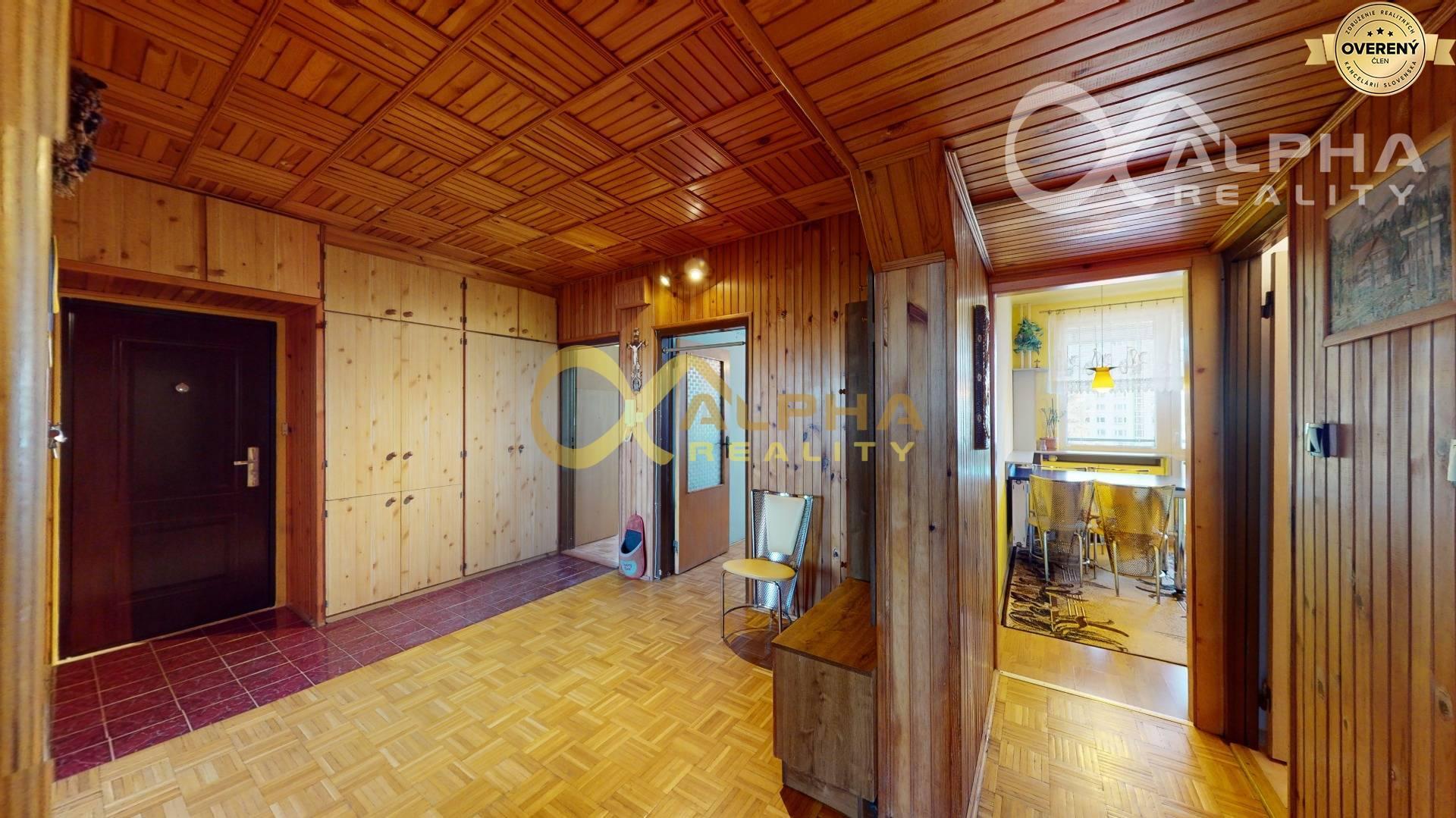 EXKLUZÍVNE 4 izbový byt s loggiou, sídlisko Mier, Spišská Nová Ves