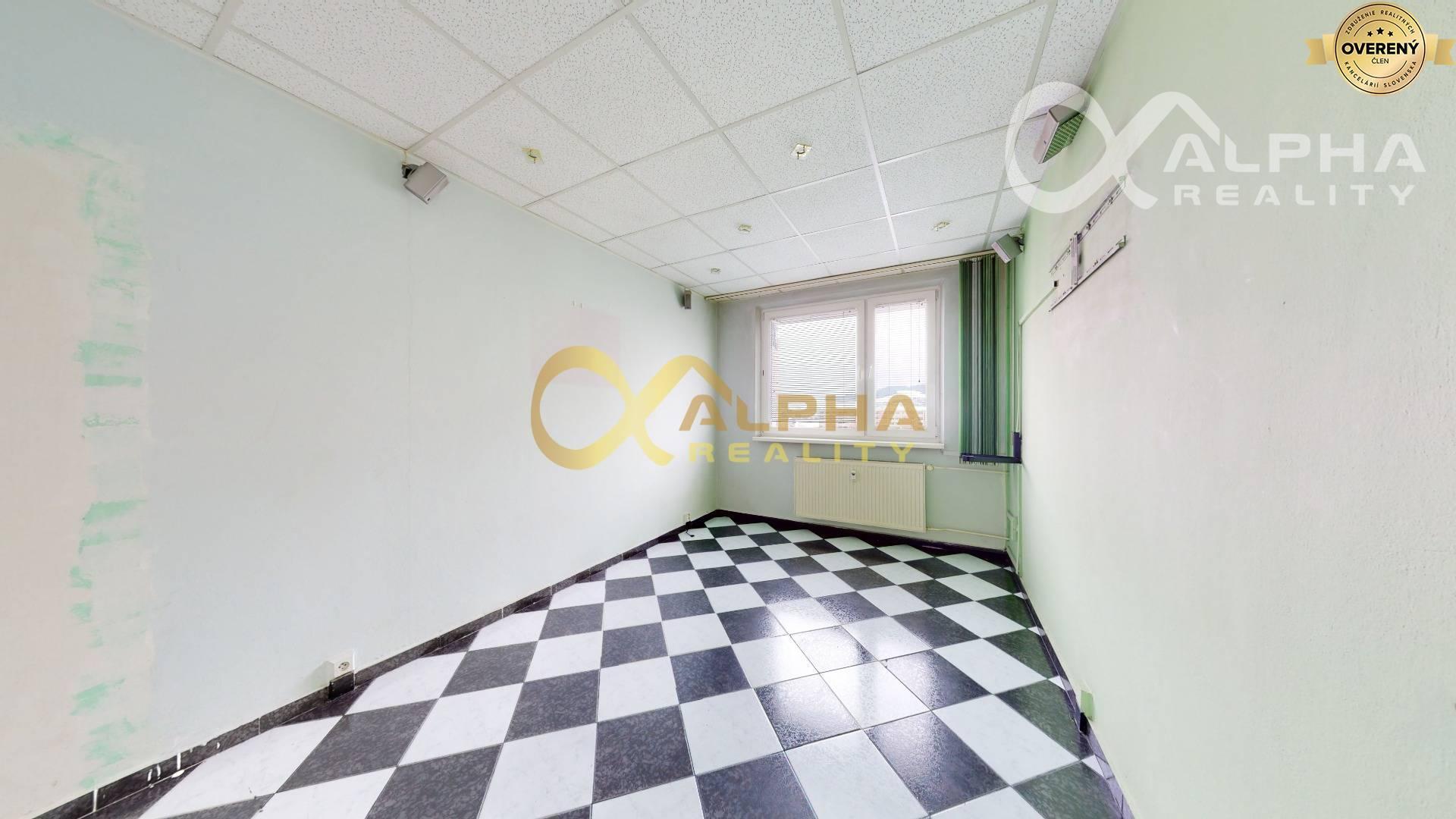 3 izbový byt s loggiou, sídlisko Západ, Spišská Nová Ves