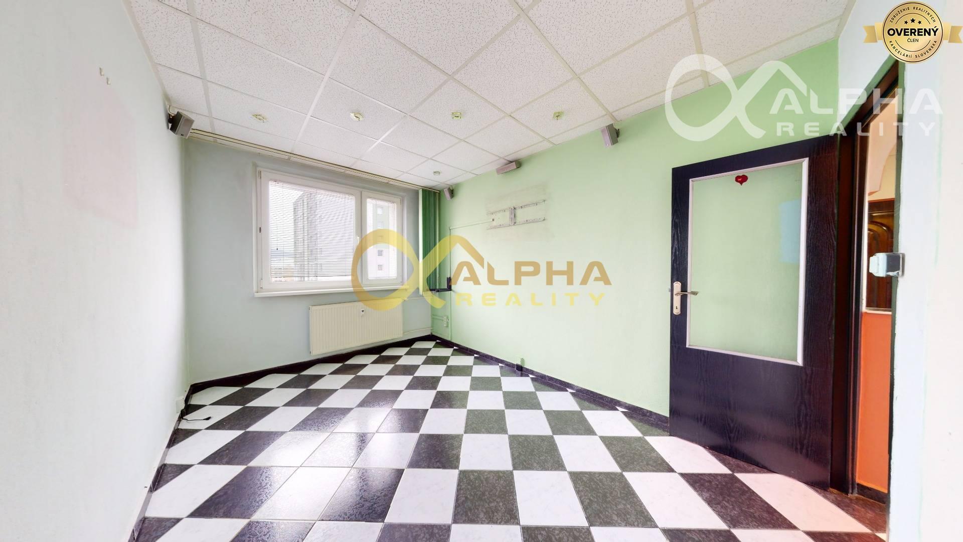 3 izbový byt s loggiou, sídlisko Západ, Spišská Nová Ves