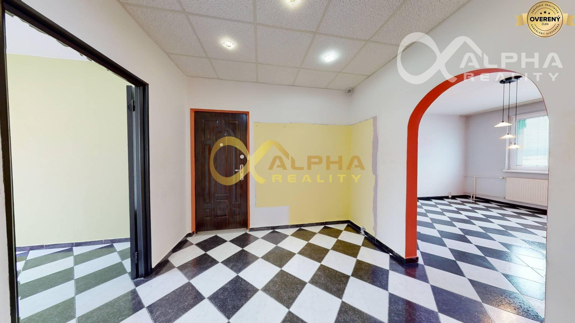 3 izbový byt s loggiou, sídlisko Západ, Spišská Nová Ves