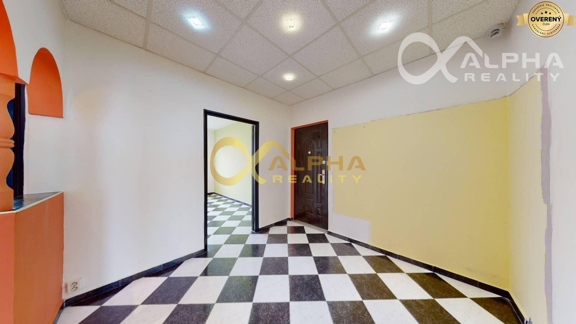 3 izbový byt s loggiou, sídlisko Západ, Spišská Nová Ves