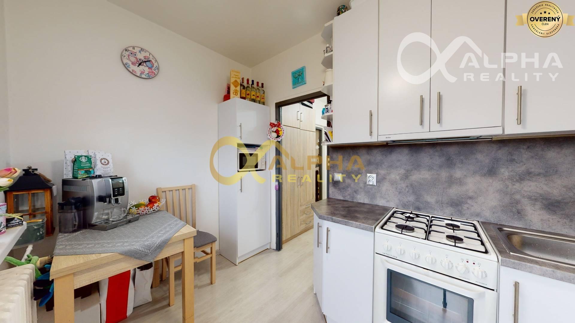 1-izbový byt s loggiou, sídl. Západ, Levoča