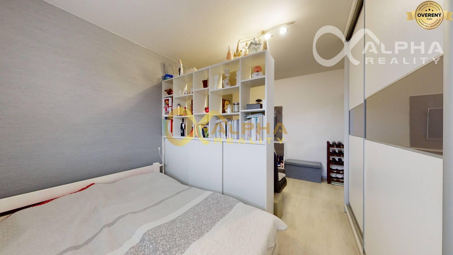 1-izbový byt s loggiou, sídl. Západ, Levoča