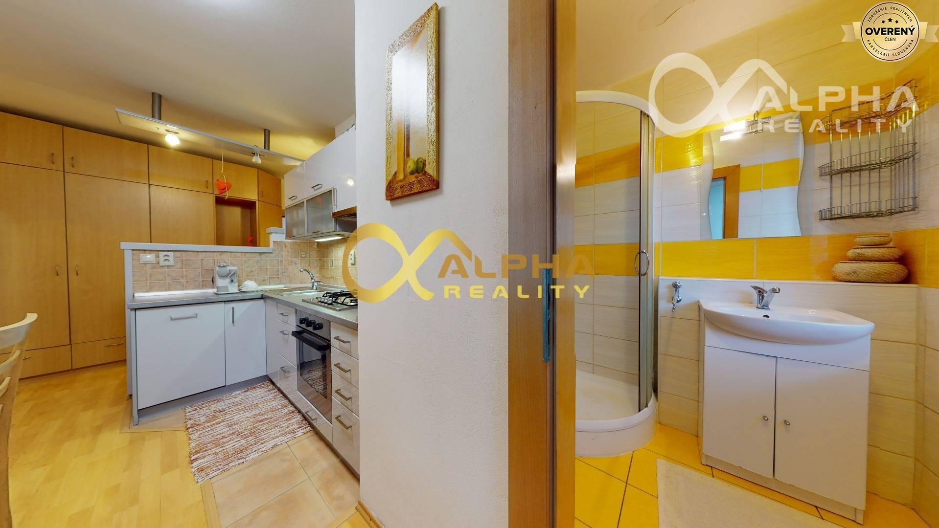 3 izbový byt s loggiou, sídl. Tarča, Spišská Nová Ves