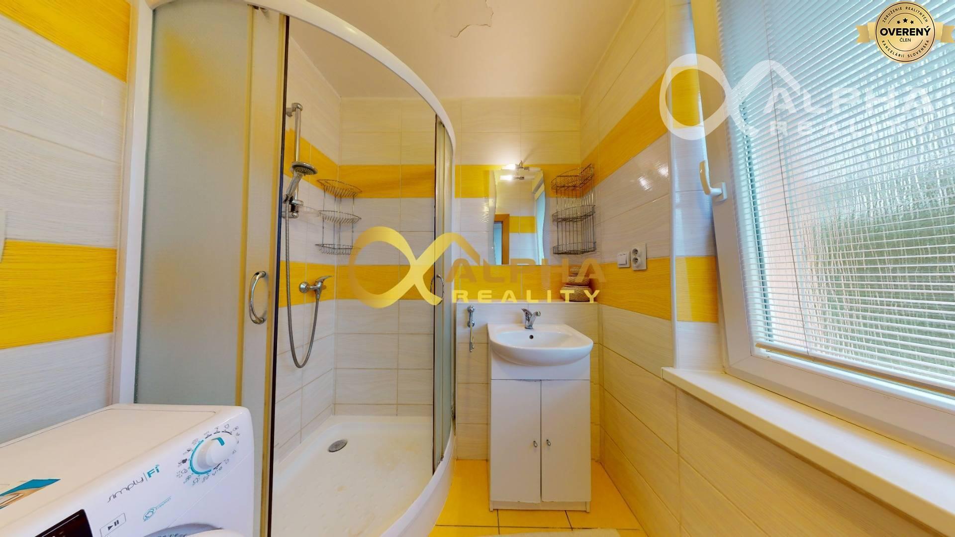 3 izbový byt s loggiou, sídl. Tarča, Spišská Nová Ves