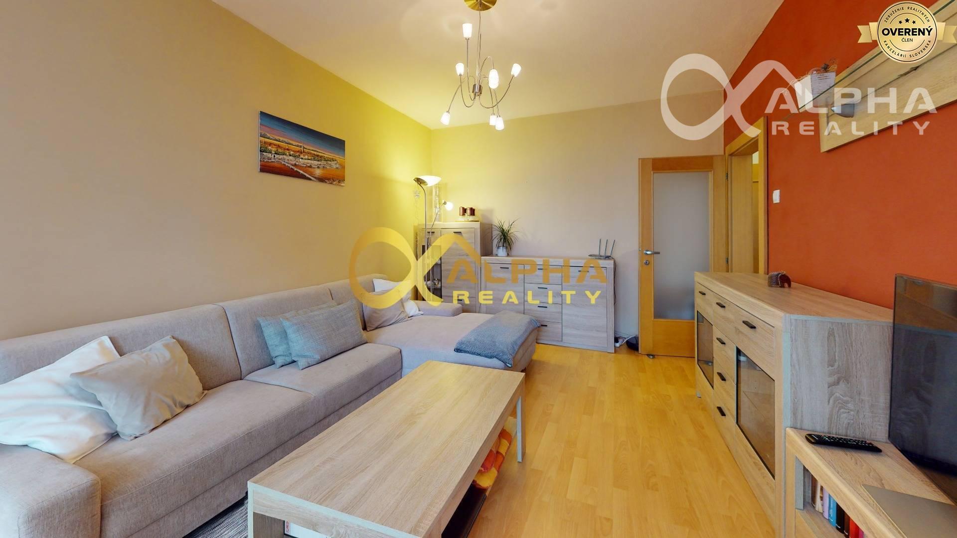 3 izbový byt s loggiou, sídl. Tarča, Spišská Nová Ves