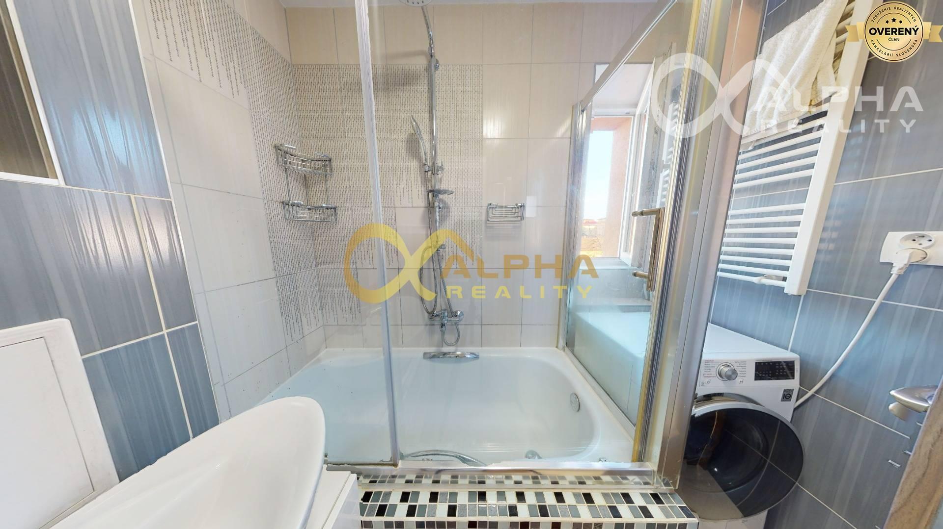 2 izbový byt upravený na 3 izbový, centrum, Spišská Nová Ves