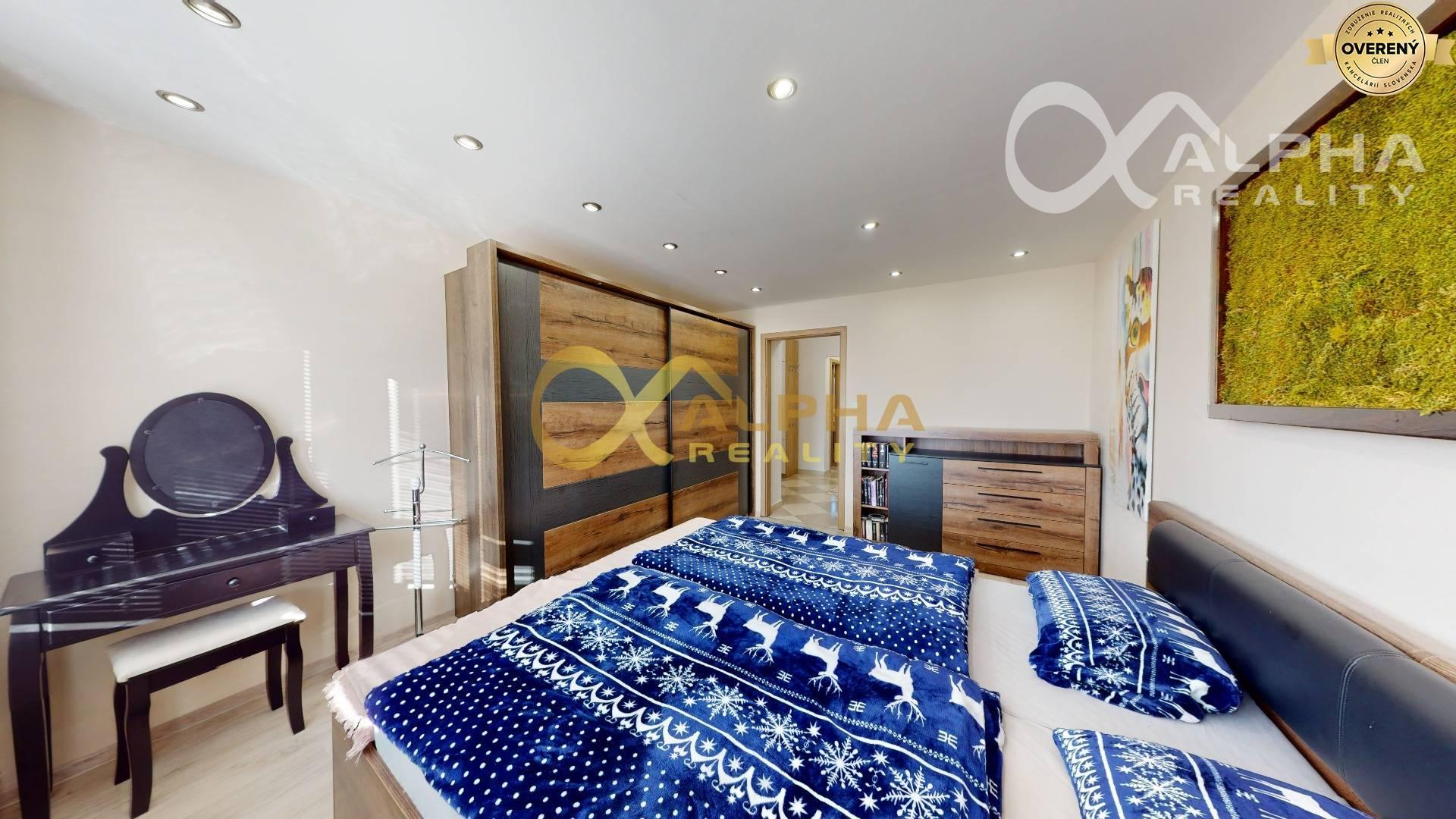 2 izbový byt upravený na 3 izbový, centrum, Spišská Nová Ves