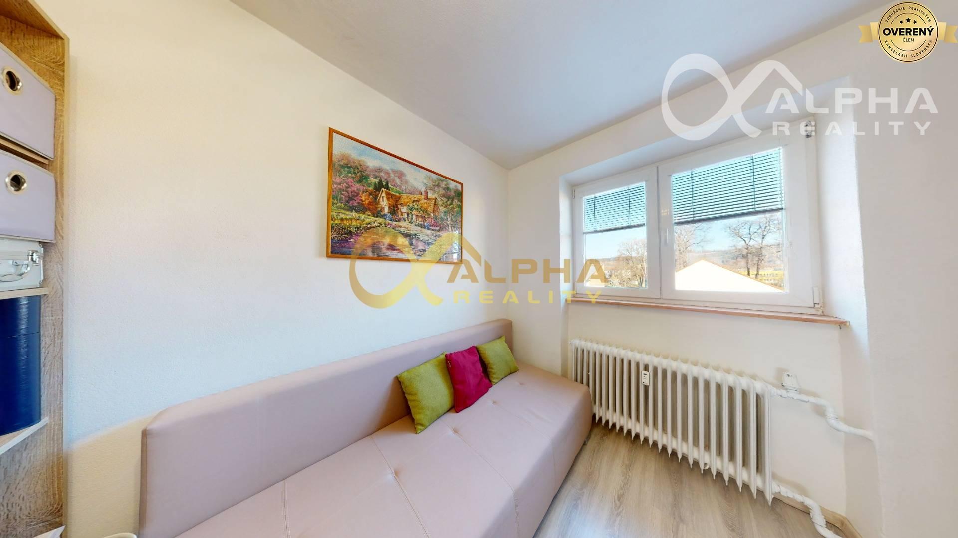 2 izbový byt upravený na 3 izbový, centrum, Spišská Nová Ves