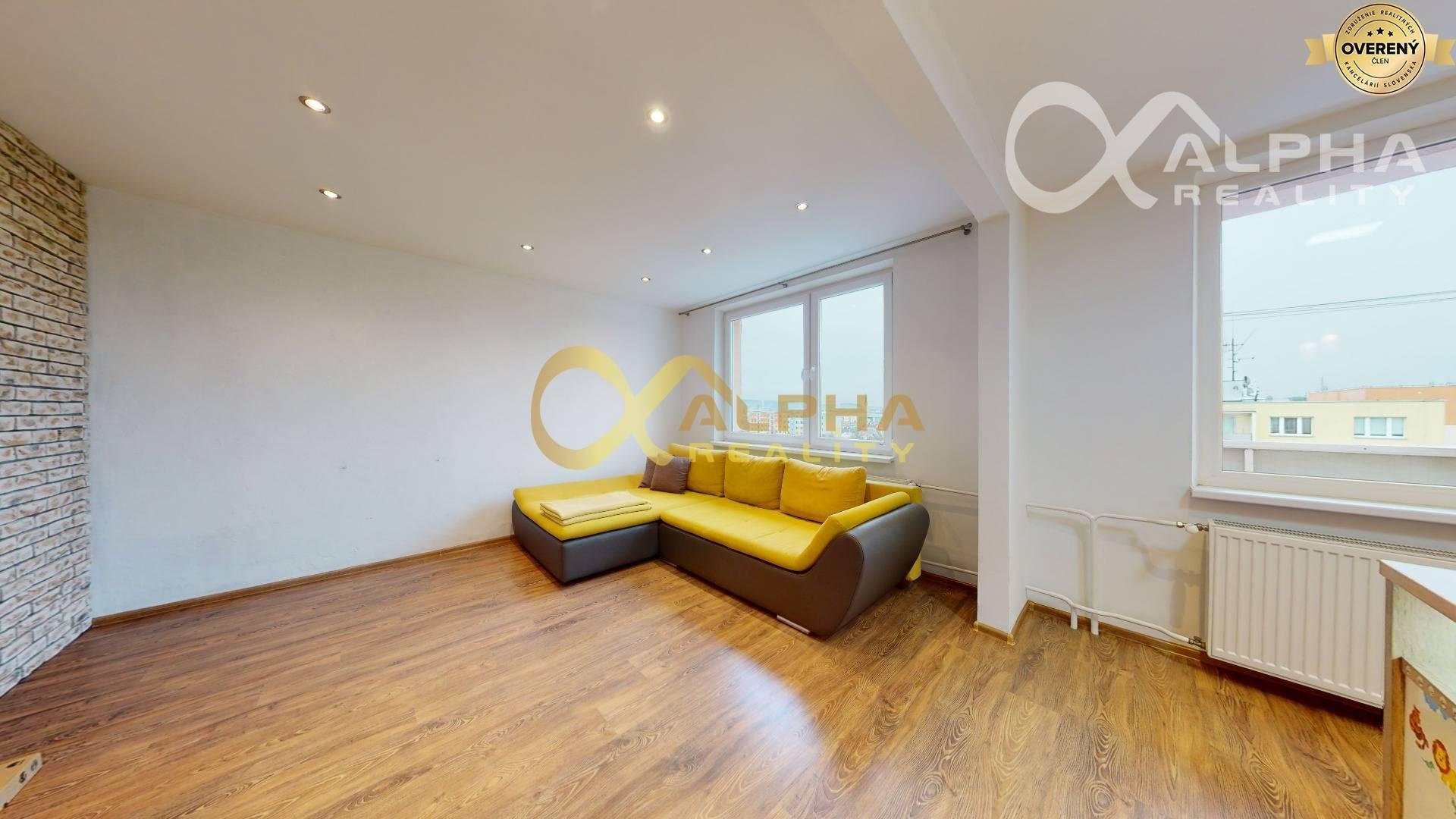 EXKLUZÍVNE 2 izbový byt s loggiou, sídl. Mier, Spišská Nová Ves