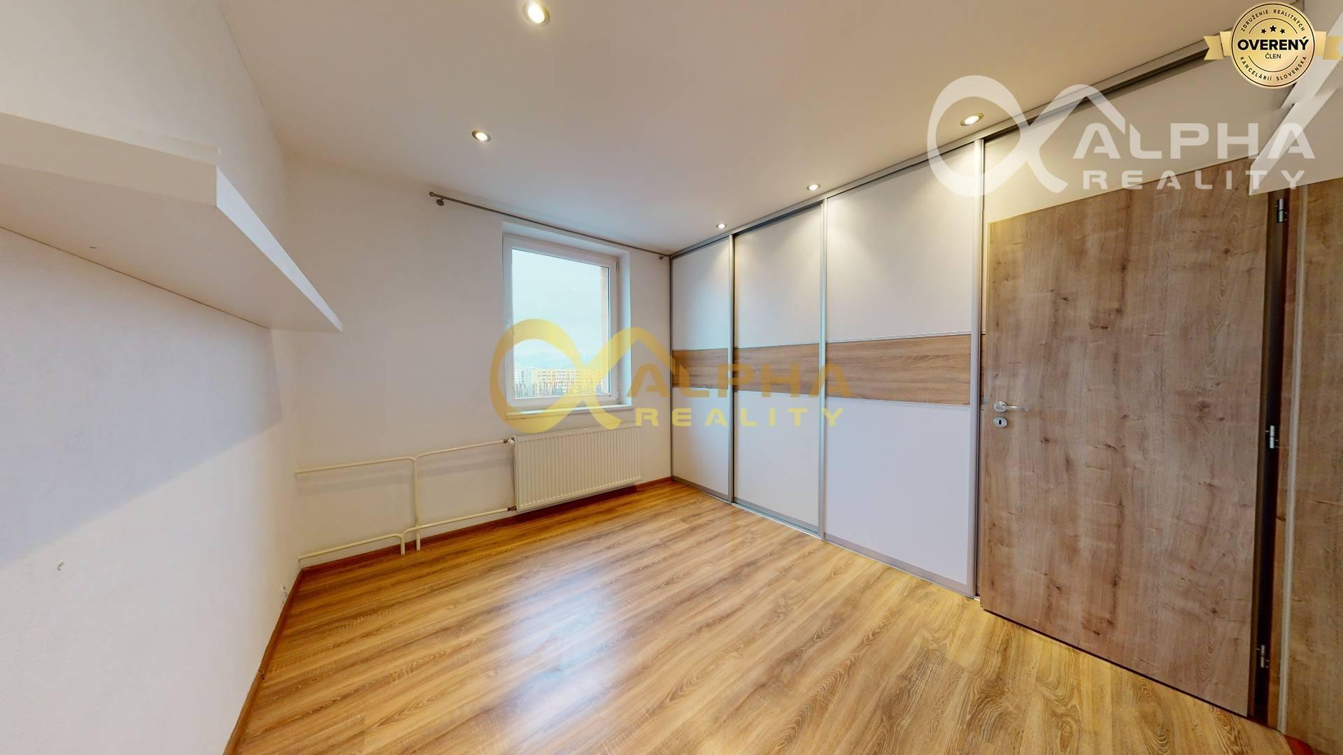 EXKLUZÍVNE 2 izbový byt s loggiou, sídl. Mier, Spišská Nová Ves