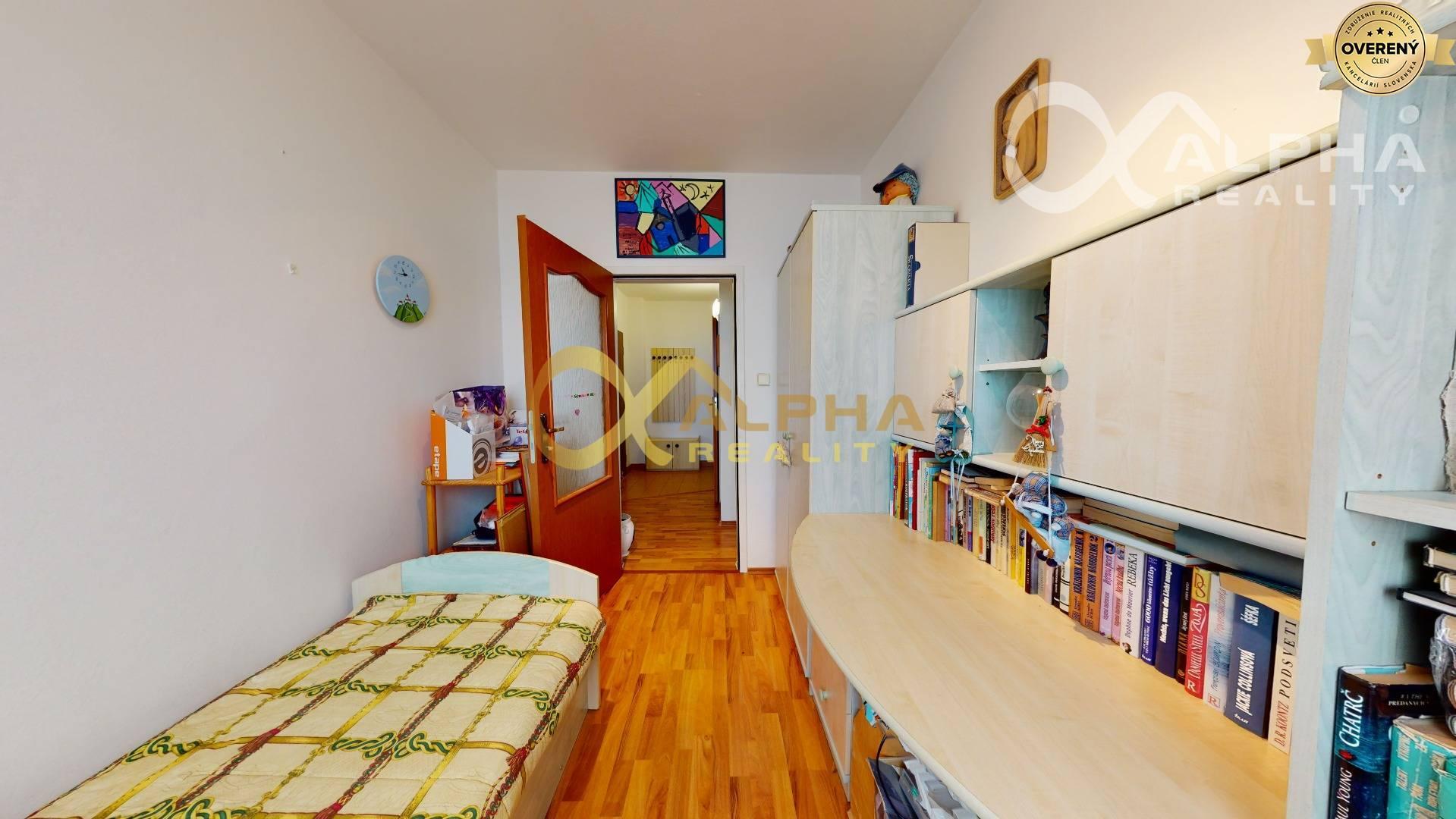 EXKLUZÍVNE 3 izbový byt s loggiou, sídl. Mier, Spišská Nová Ves