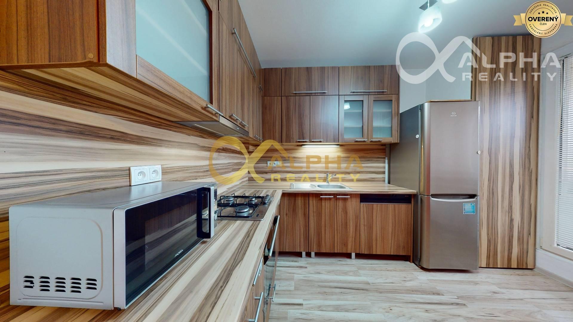 2 izbový byt s loggiou, sídlisko Západ, Smižany