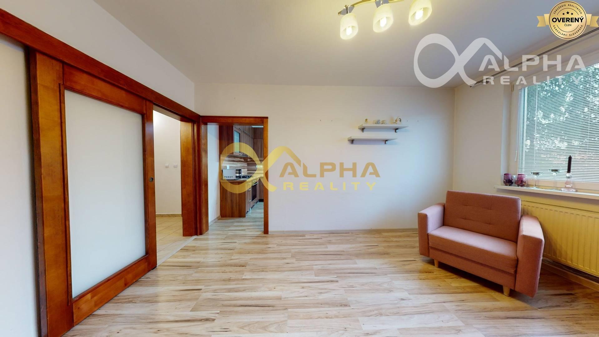 2 izbový byt s loggiou, sídlisko Západ, Smižany