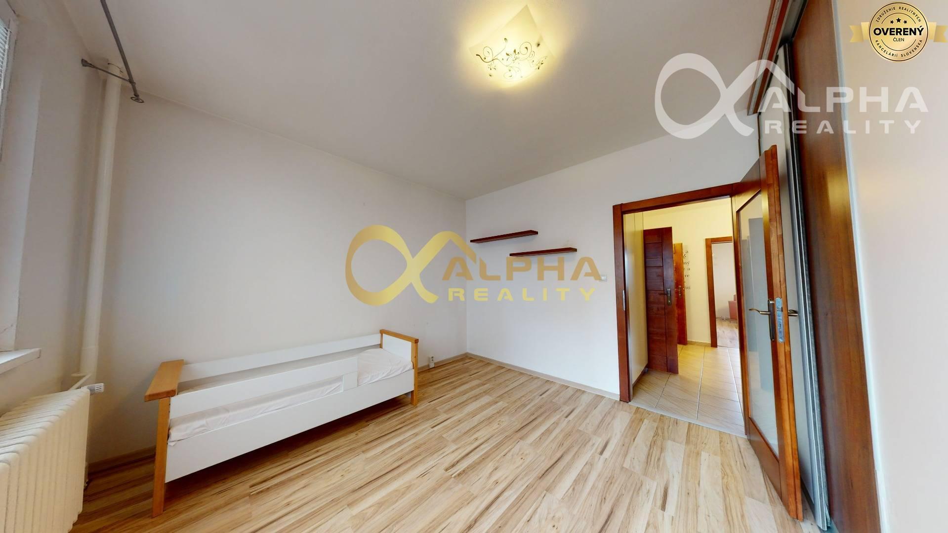 2 izbový byt s loggiou, sídlisko Západ, Smižany