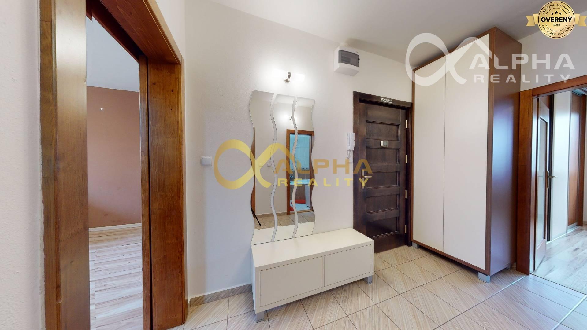 2 izbový byt s loggiou, sídlisko Západ, Smižany