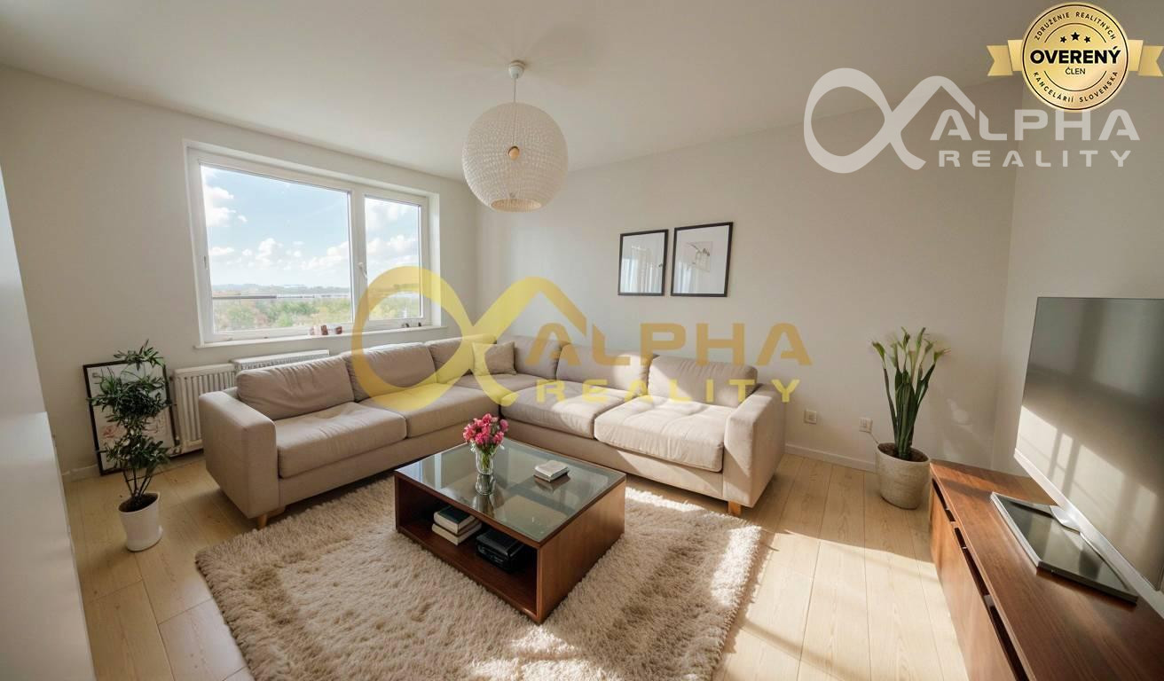 EXKLUZÍVNE 2 izbový byt s loggiou, centrum, Spišská Nová Ves