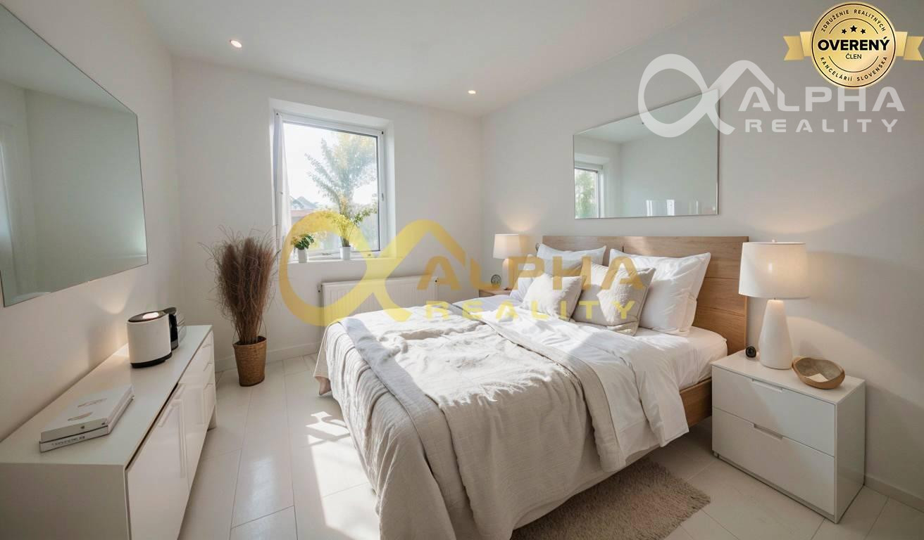 EXKLUZÍVNE 2 izbový byt s loggiou, centrum, Spišská Nová Ves