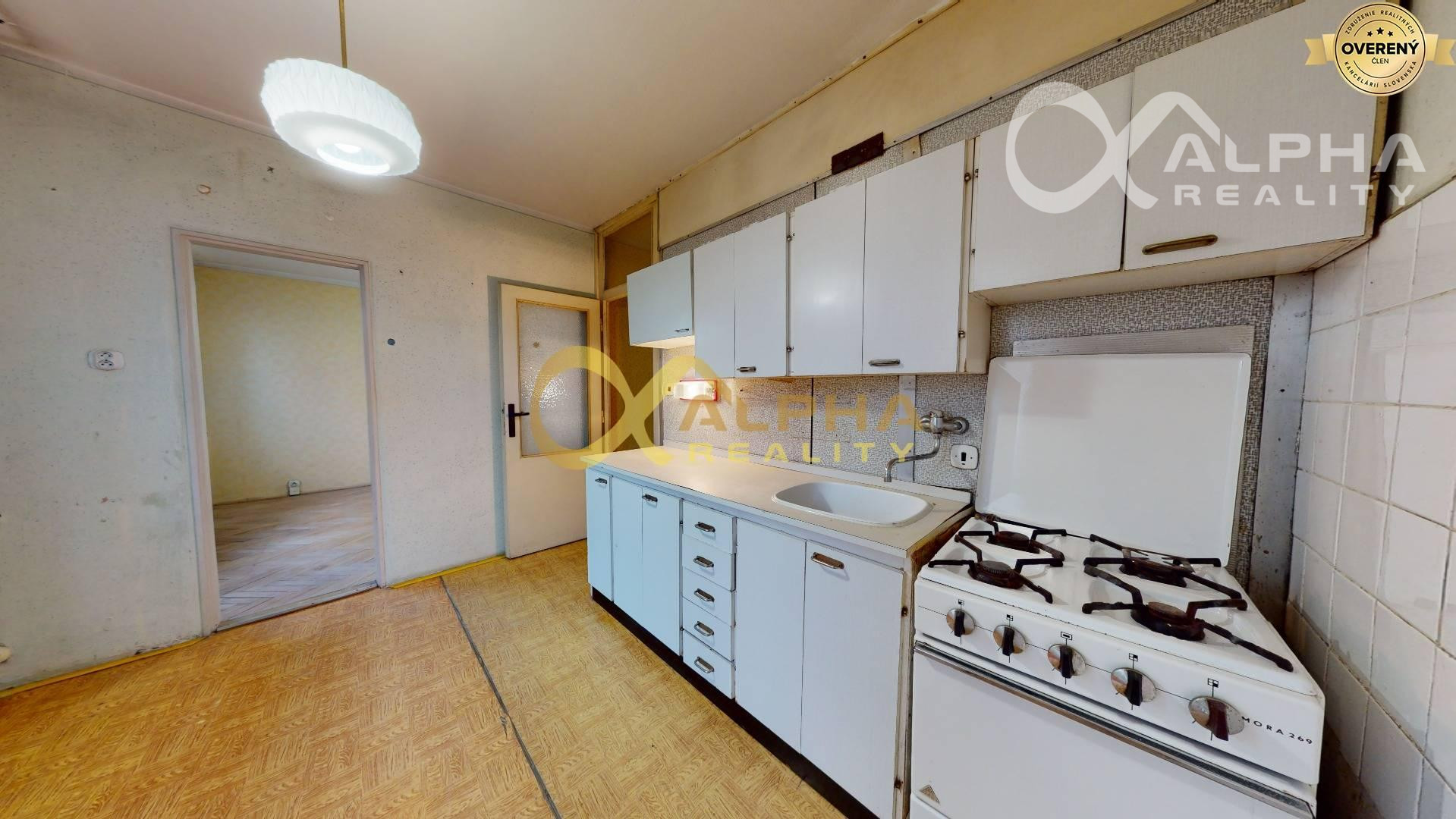 EXKLUZÍVNE 2 izbový byt s loggiou, centrum, Spišská Nová Ves