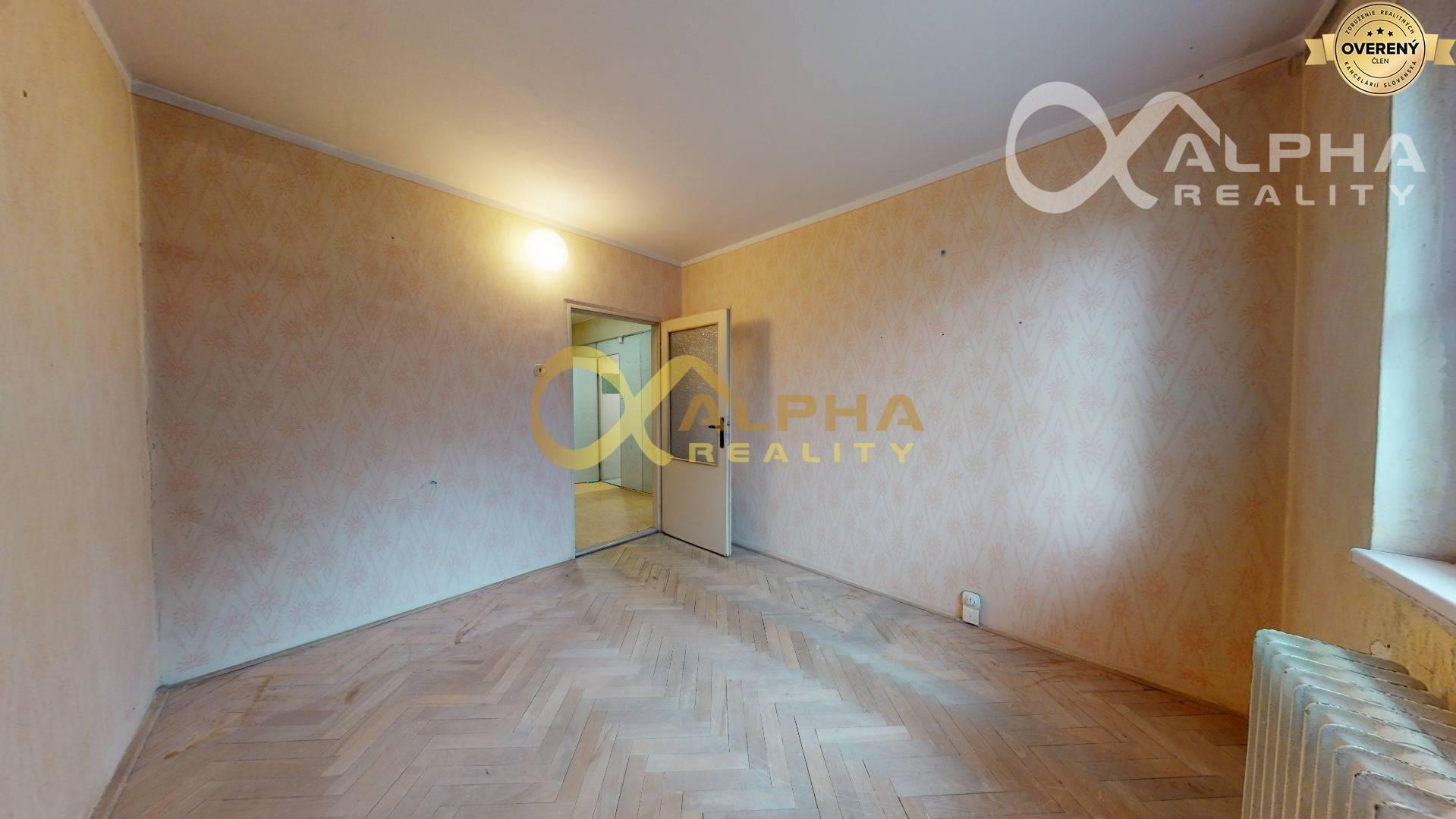 EXKLUZÍVNE 2 izbový byt s loggiou, centrum, Spišská Nová Ves