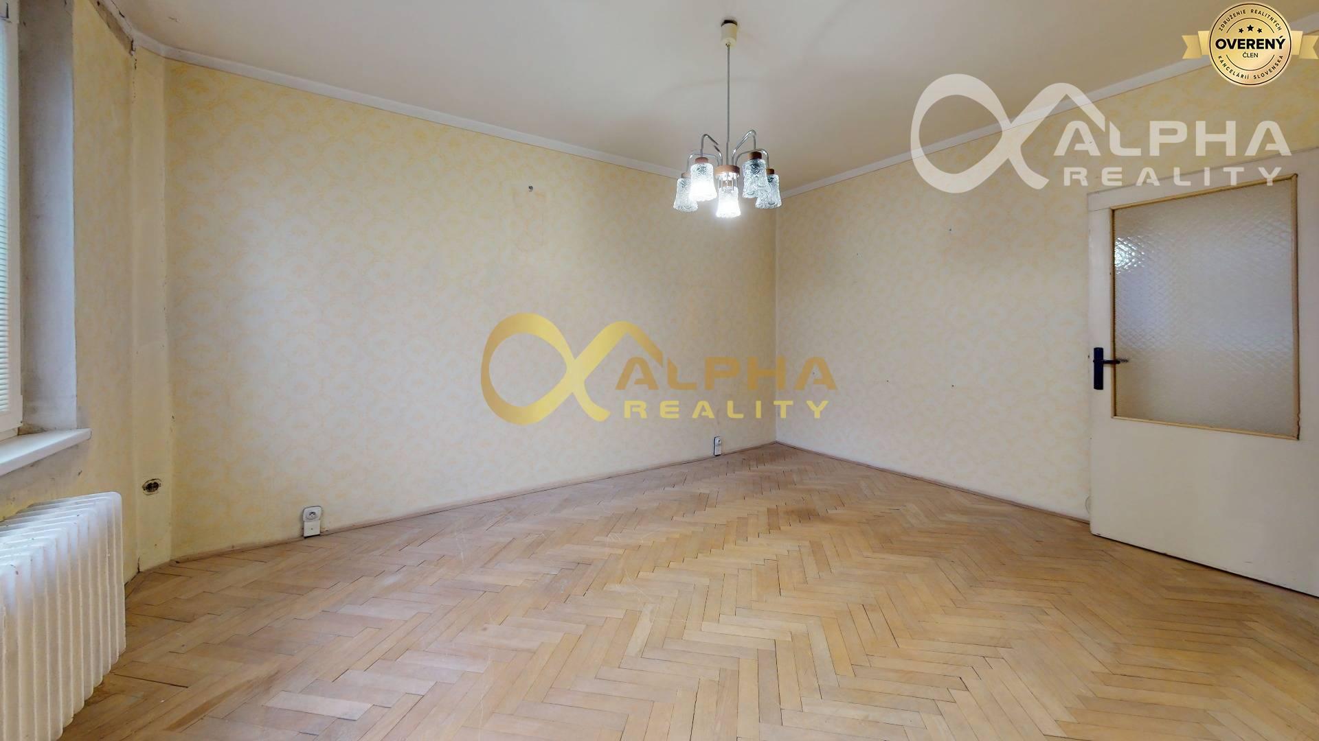 EXKLUZÍVNE 2 izbový byt s loggiou, centrum, Spišská Nová Ves