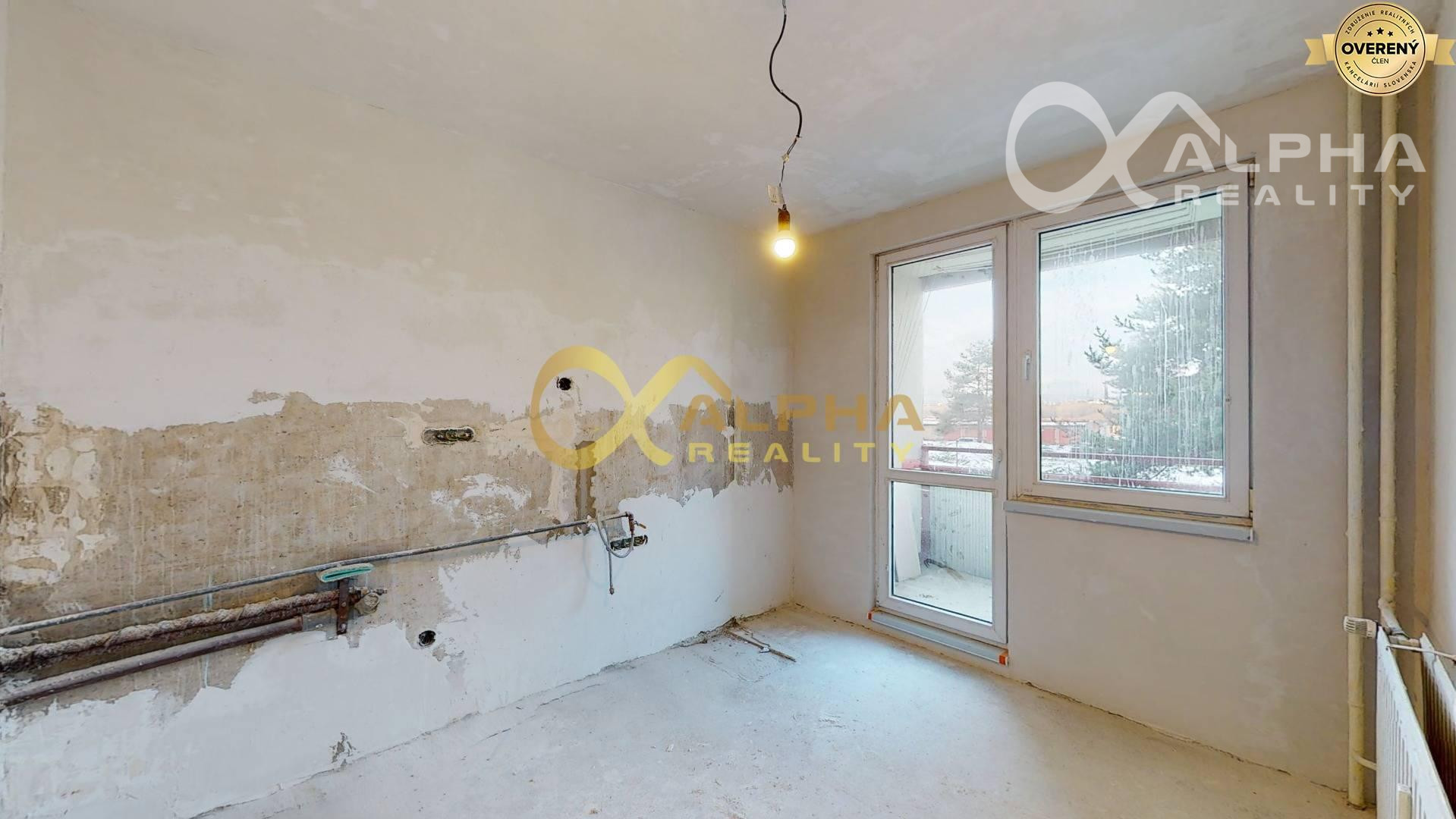 4 izbový holobyt s loggiou, sídlisko Mier, Spišská Nová Ves