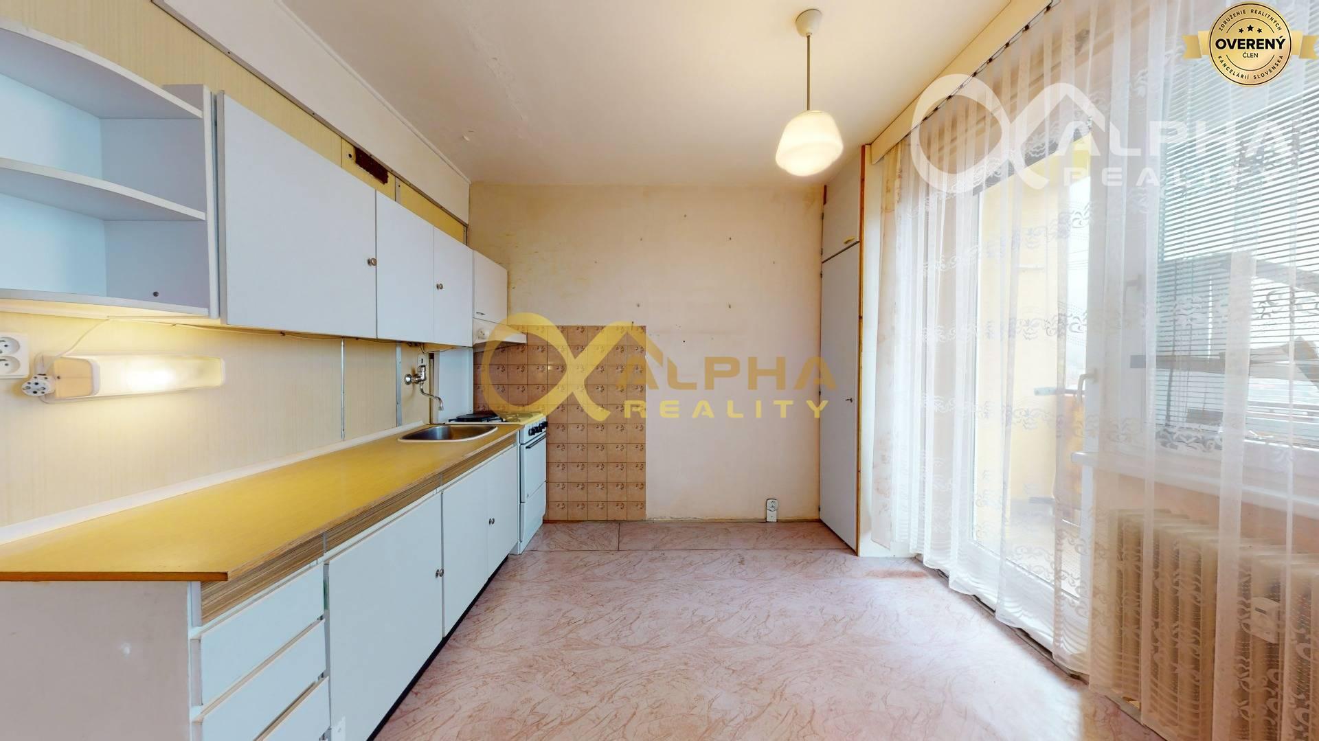 EXKLUZÍVNE 2 izbový byt s loggiou, sídl. Mier, Spišská Nová Ves