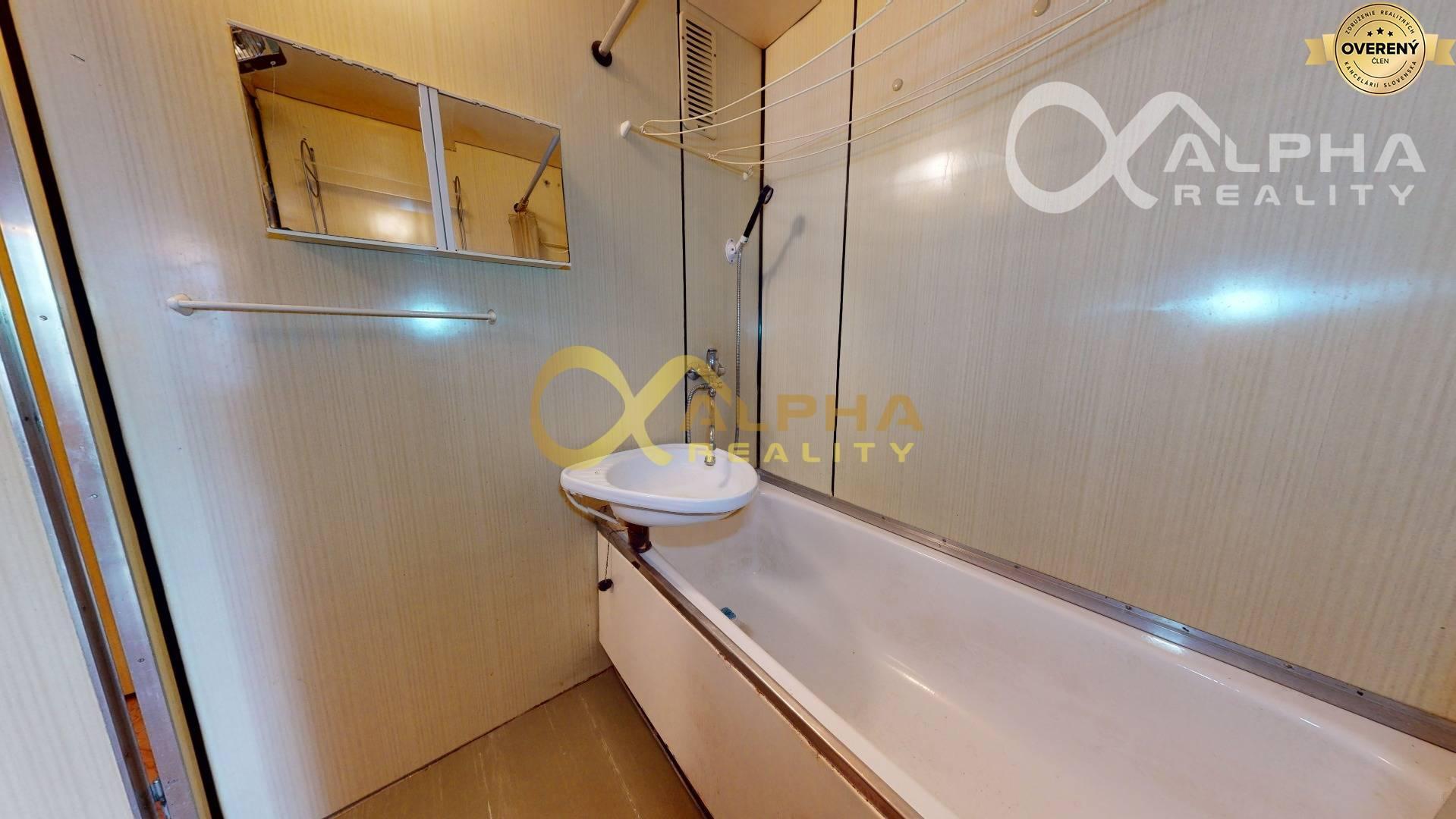 EXKLUZÍVNE 2 izbový byt s loggiou, sídl. Mier, Spišská Nová Ves