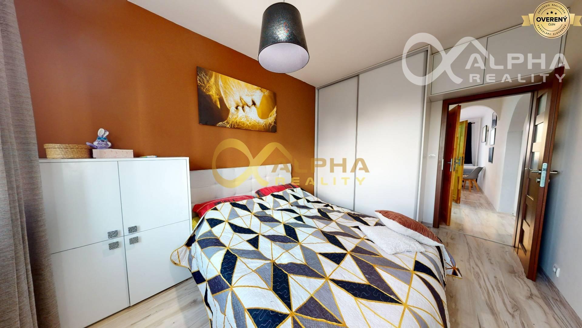 Exkluzívne 4 izbový byt s loggiou, sídl. Západ, Spišská Nová Ves