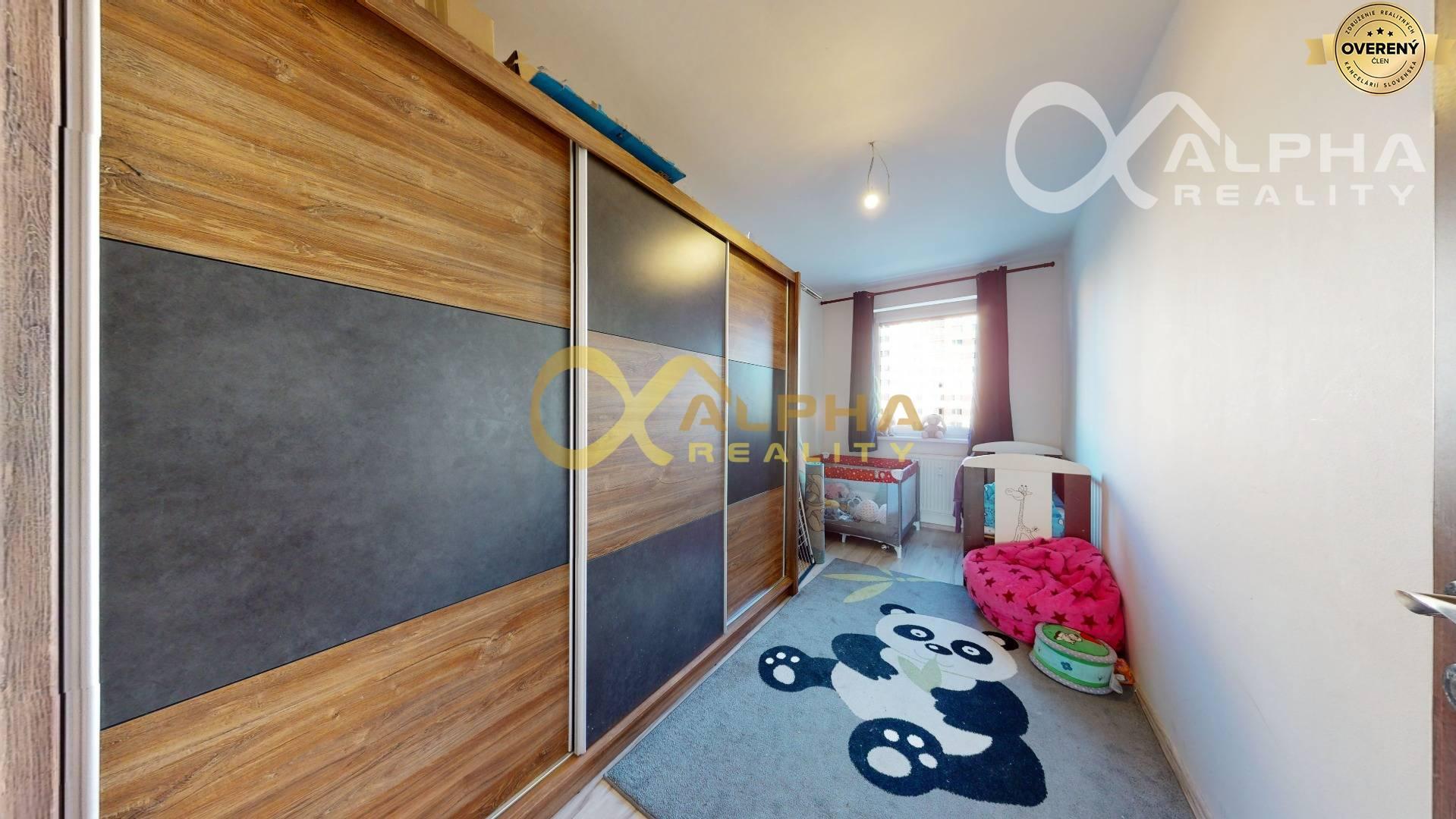 Exkluzívne 4 izbový byt s loggiou, sídl. Západ, Spišská Nová Ves