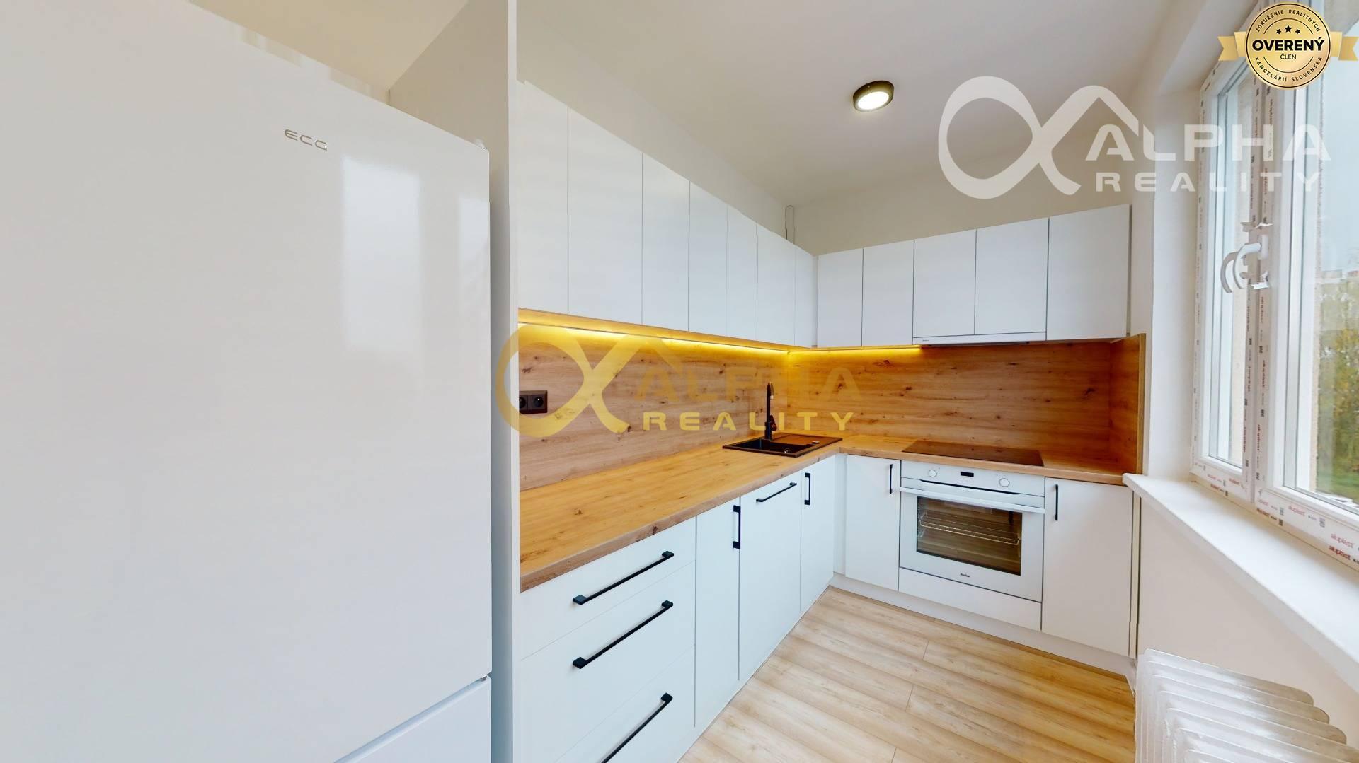 EXKLUZÍVNE 3 izbový byt, sídlisko Mier, Spišská Nová Ves