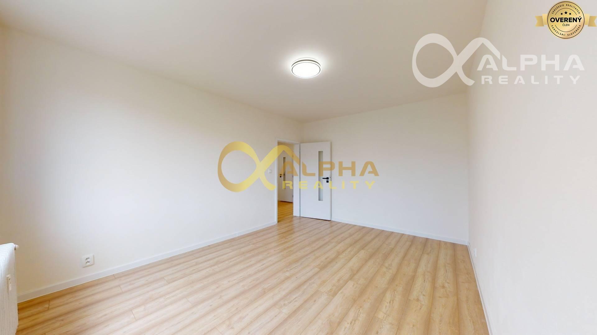 EXKLUZÍVNE 3 izbový byt, sídlisko Mier, Spišská Nová Ves