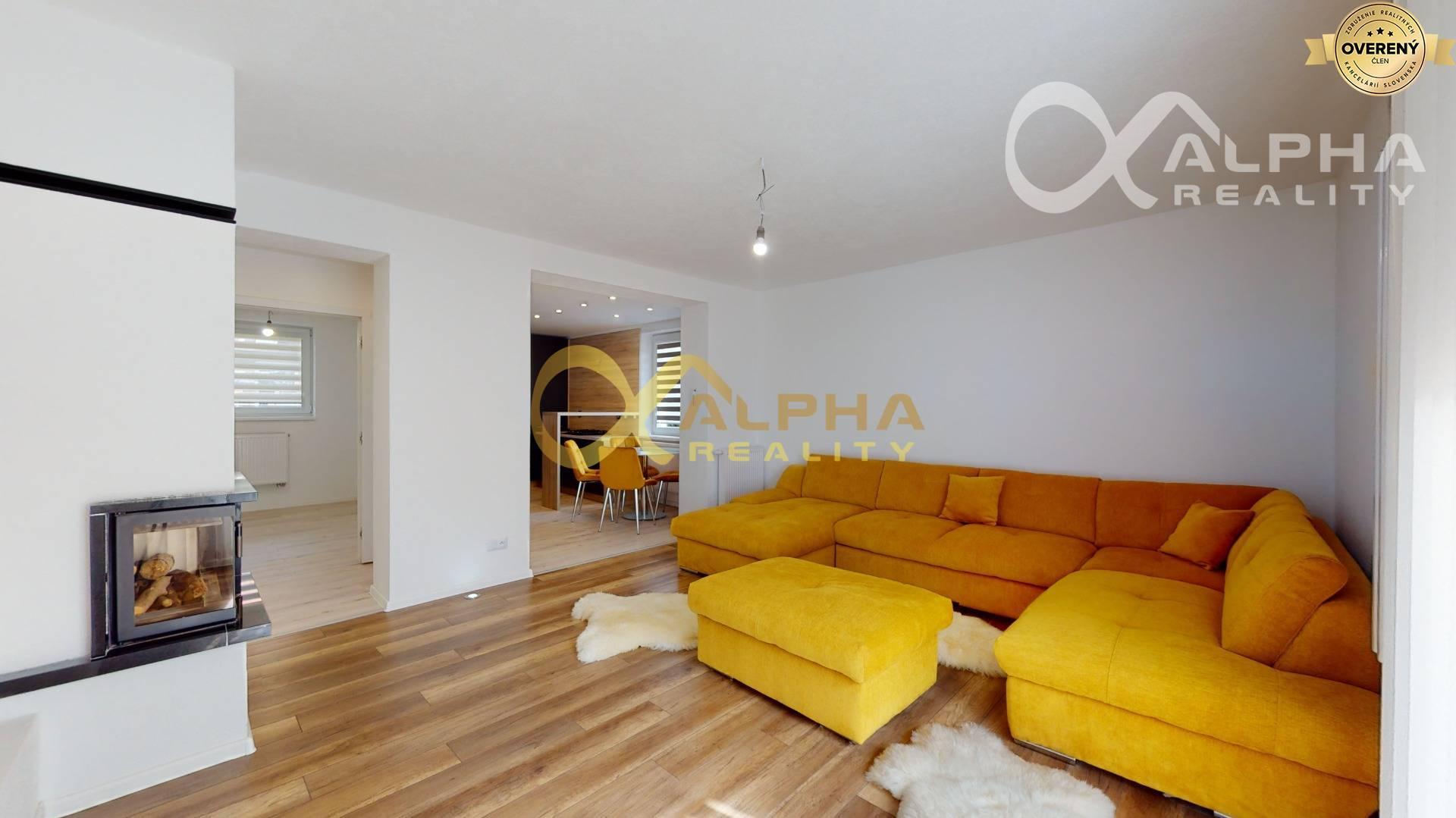 3 izbový byt s balkónom, centrum, Levoča