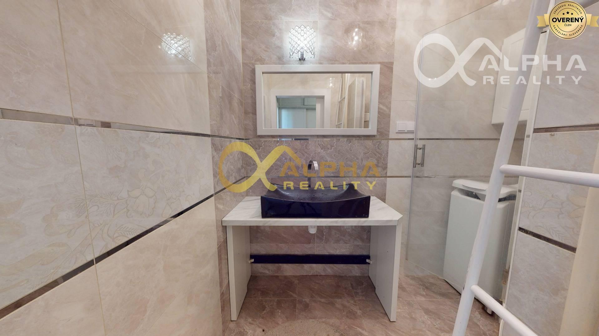 Exkluzívne 2 izbový byt s loggiou, sídl. Tarča, Spišská Nová Ves