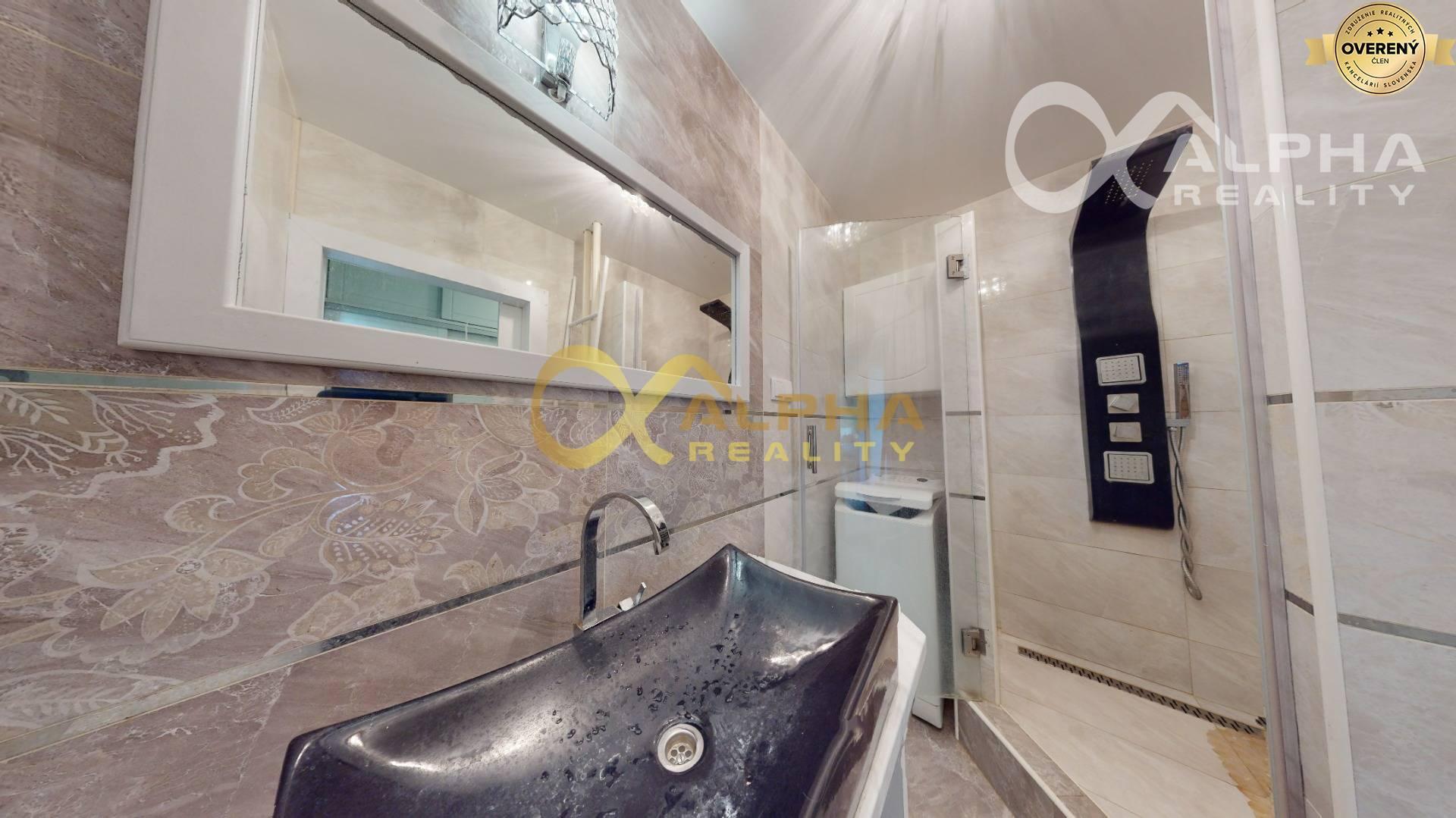 Exkluzívne 2 izbový byt s loggiou, sídl. Tarča, Spišská Nová Ves