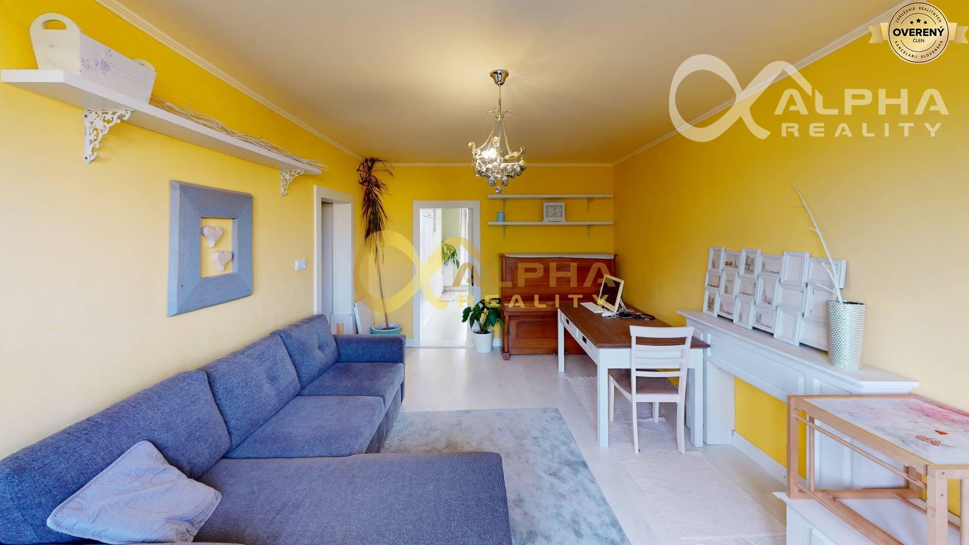 Exkluzívne 2 izbový byt s loggiou, sídl. Tarča, Spišská Nová Ves