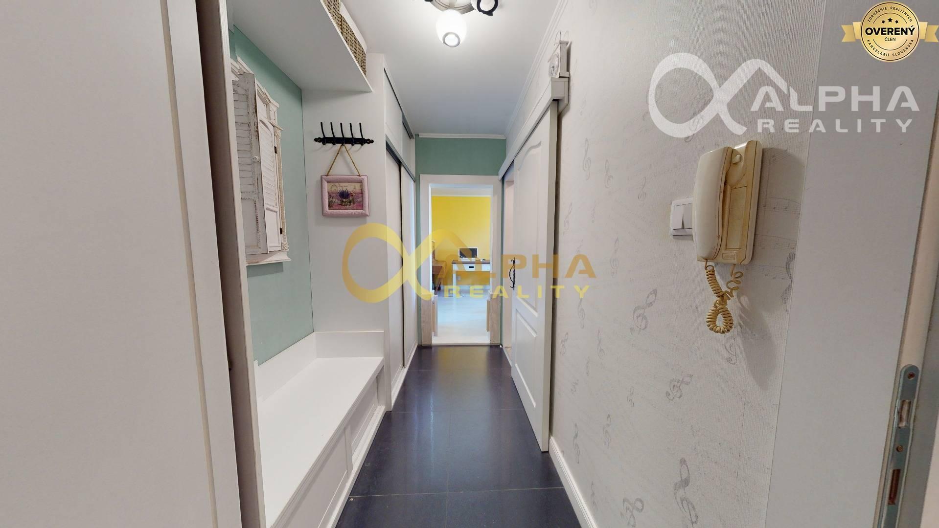 Exkluzívne 2 izbový byt s loggiou, sídl. Tarča, Spišská Nová Ves